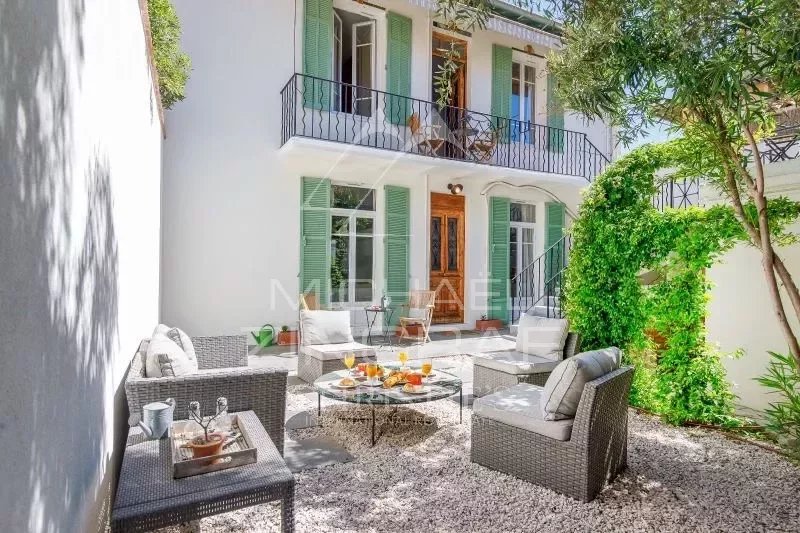 Cannes Petit Juas - Charming town house flat in a quiet location