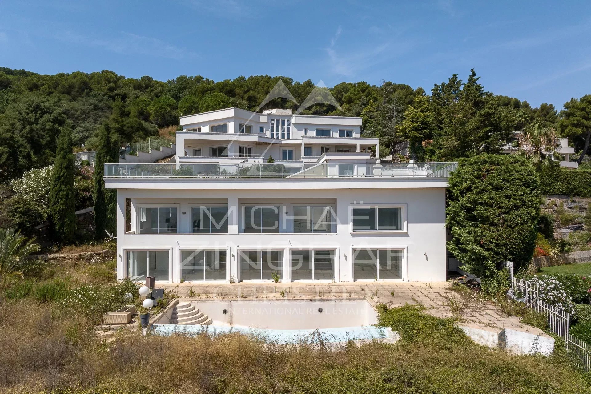 Vallauris - Zwei zeitgenössische Villen zum Fertigstellen - Panoramablick auf das Meer