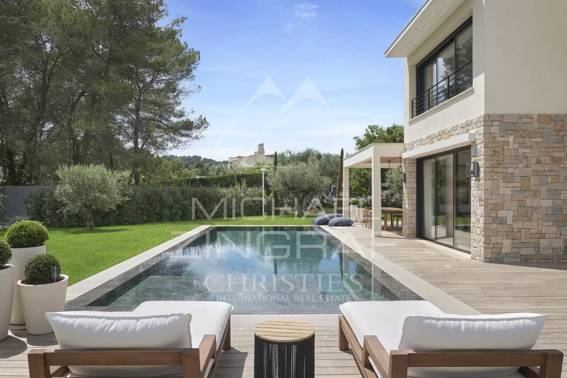 Proche Mougins et Valbonne - Villa contemporaine - 3 chambres