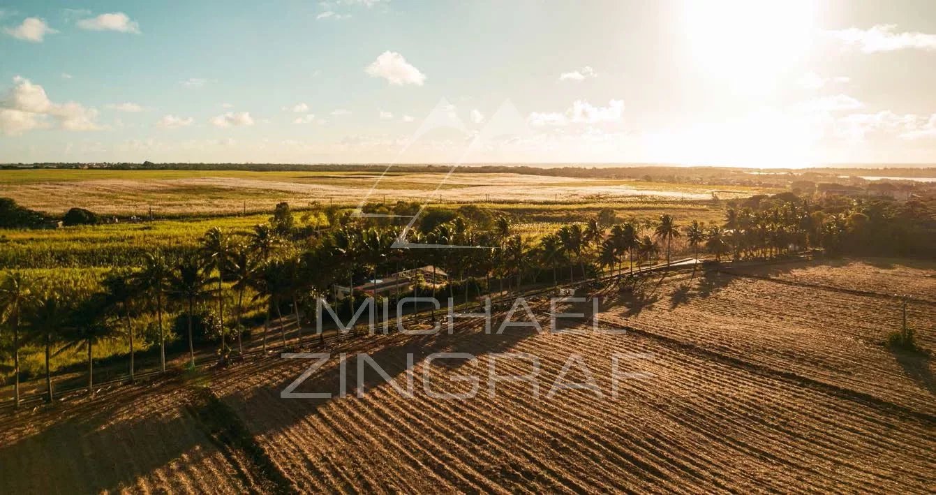 Residential land on Anahita Estate