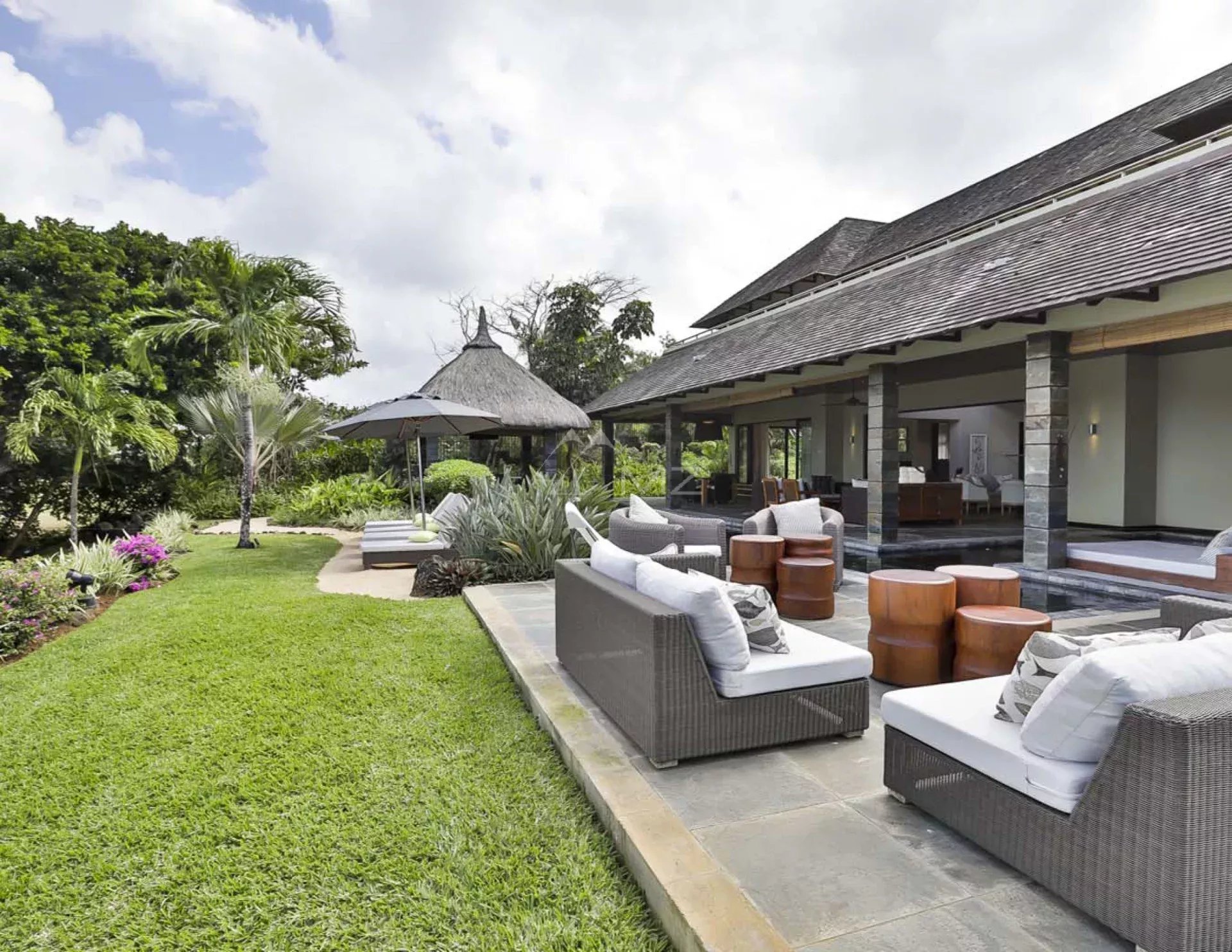 Mauritius  - Four Seasons villa sea view