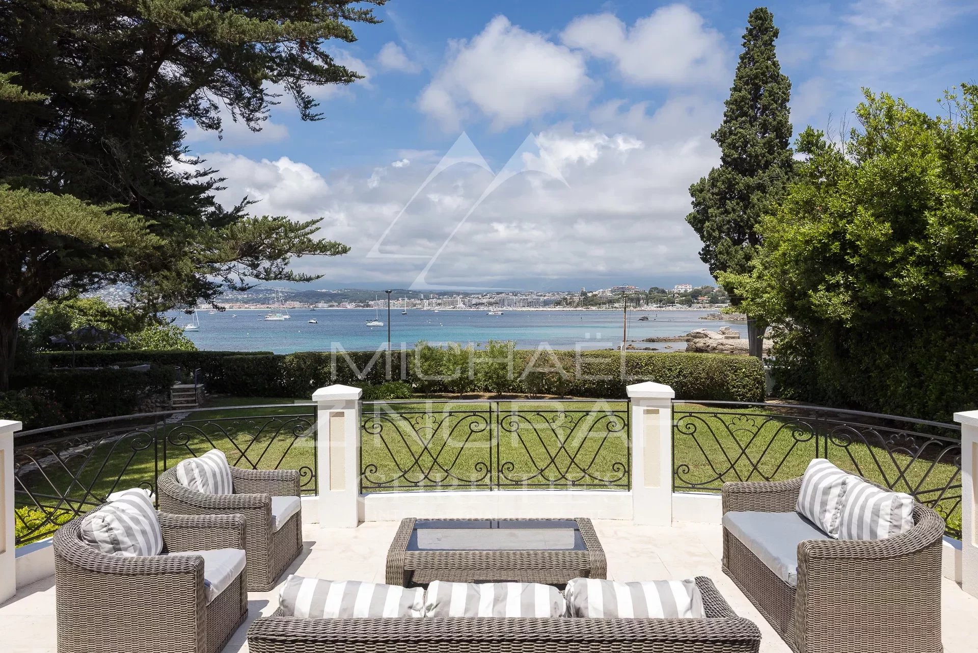 Prestigious Property Located on the Western Slope of Cap d'Antibes