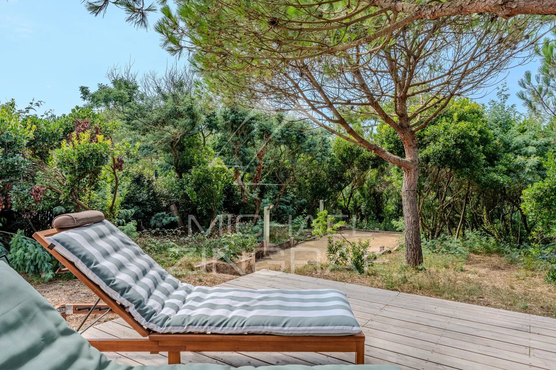 Magnificent villa in the heart of Cap-Ferret with 5 bedrooms