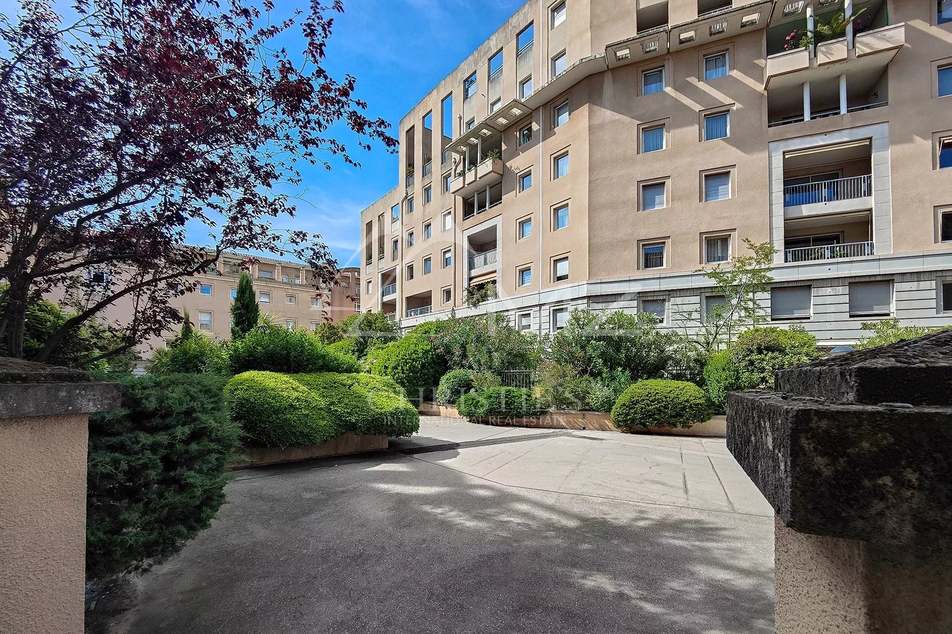 Duplex avec terrasse