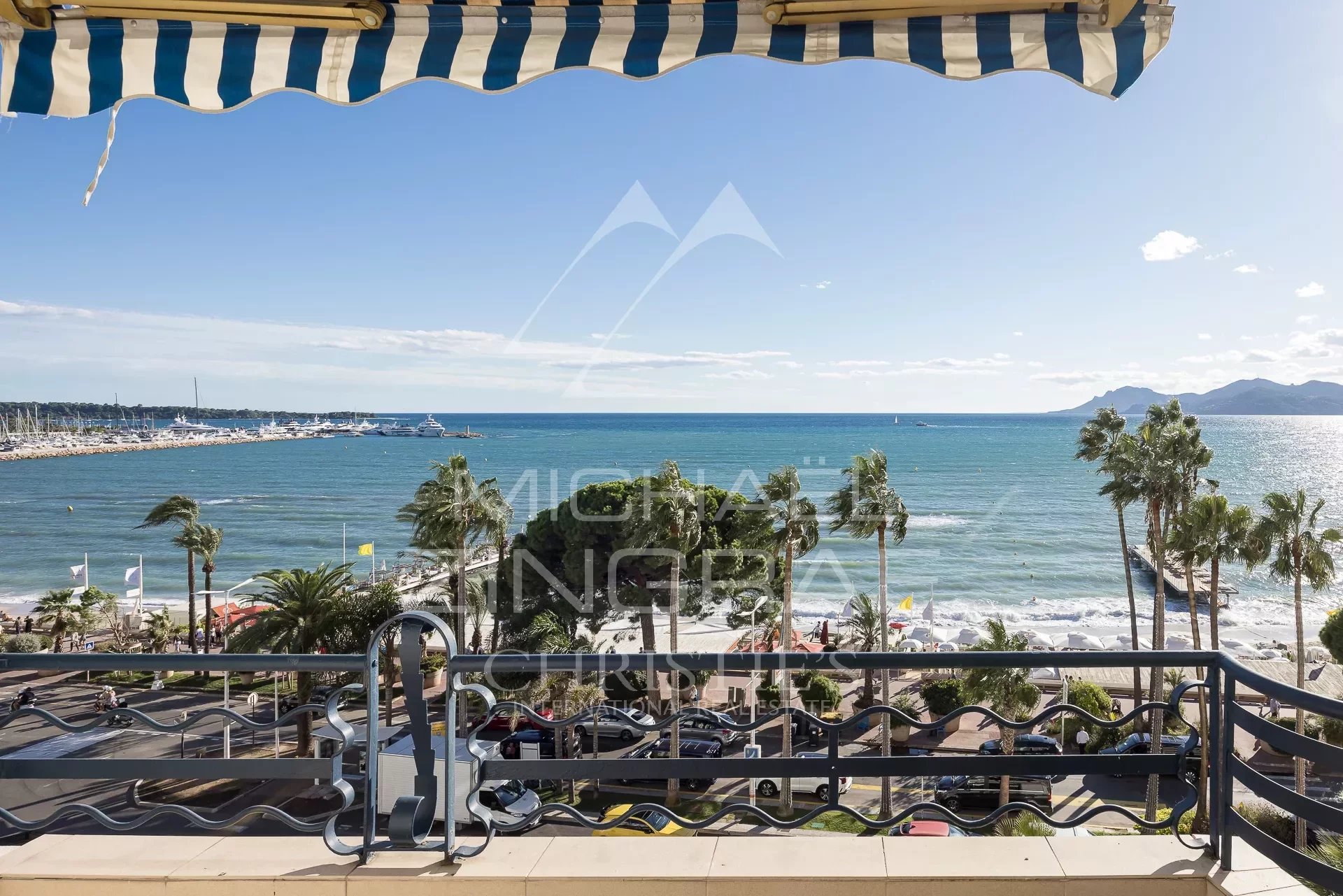 Cannes - Croisette - 3-Zimmer-Wohnung mit Panorama-Meerblick