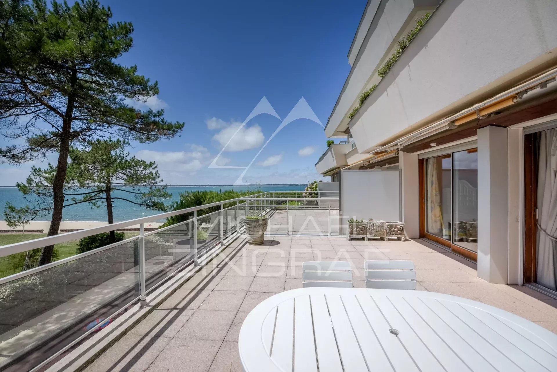 Prestigious residence - Apartment with view of the Bay of Arcachon