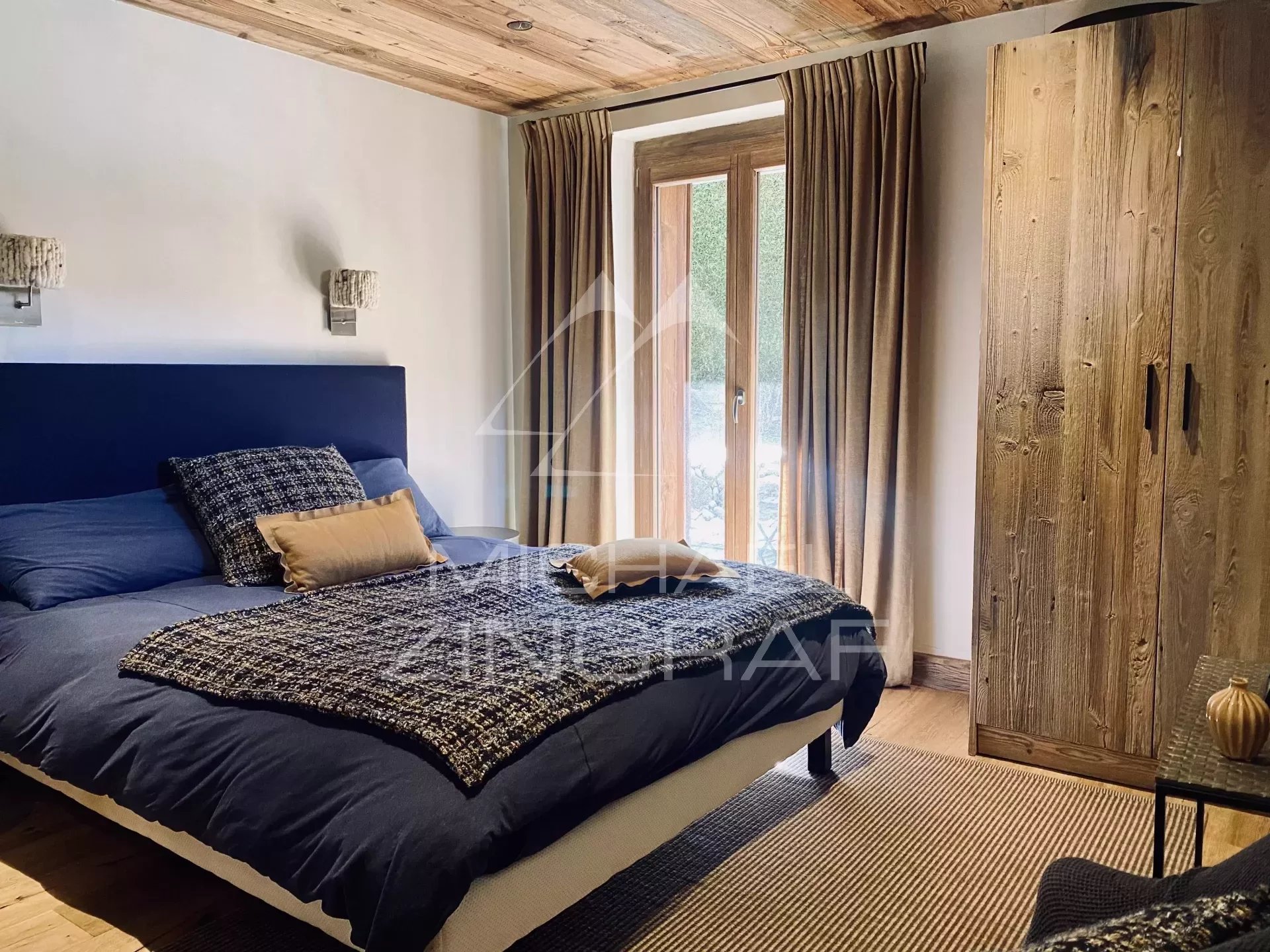 5 bedroom chalet - Close to the center of Megève