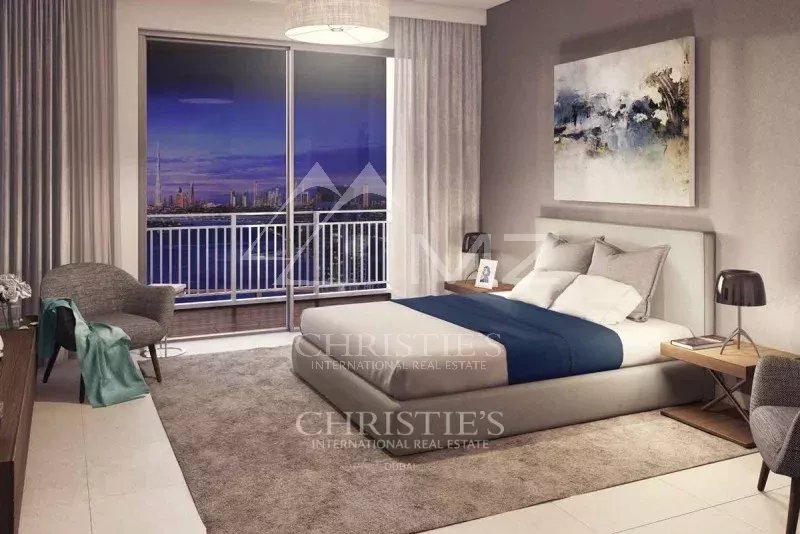 Spacious 2 Bed Full Creek & Burj Khalifa view