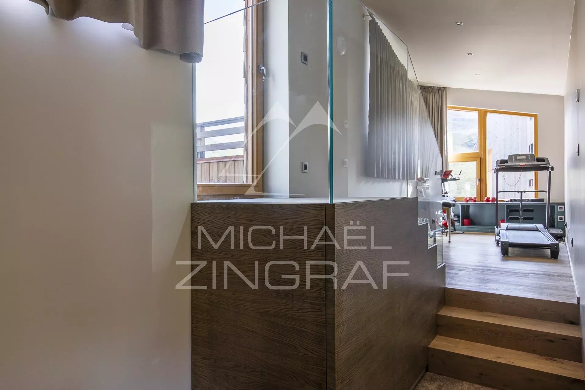 Prestigious chalet in the center of the Avoriaz resort