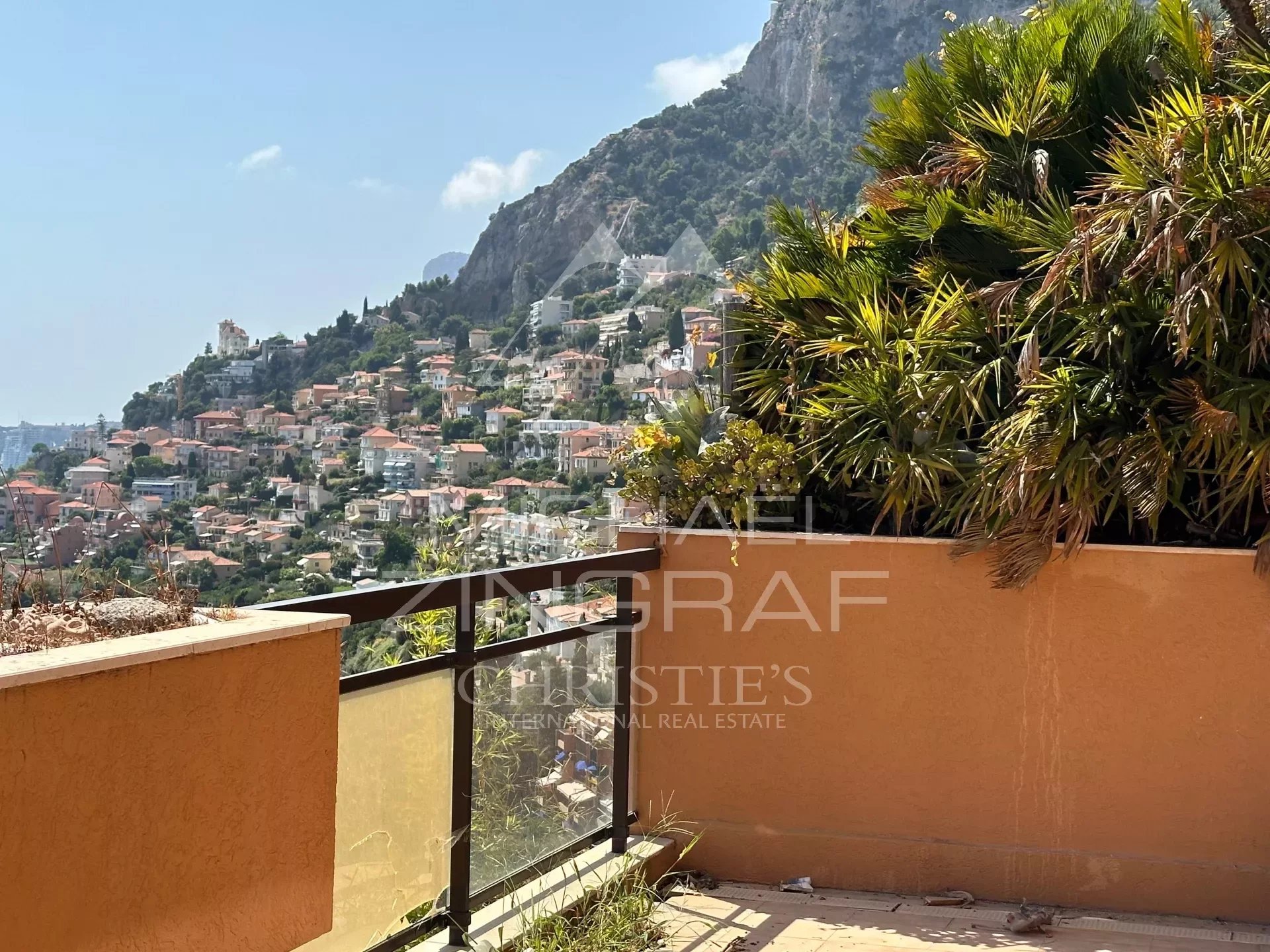 Wohnung mit Meerblick und großer Terrasse