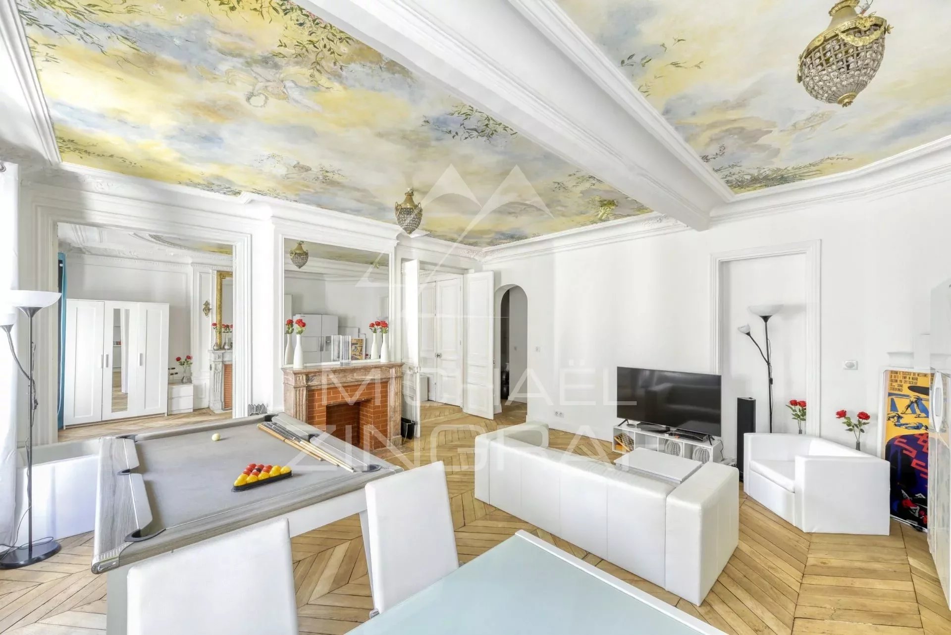 Exceptional 95 m2 apartment - ideal pied-à-terre - Champs-Elysées - Paris 8