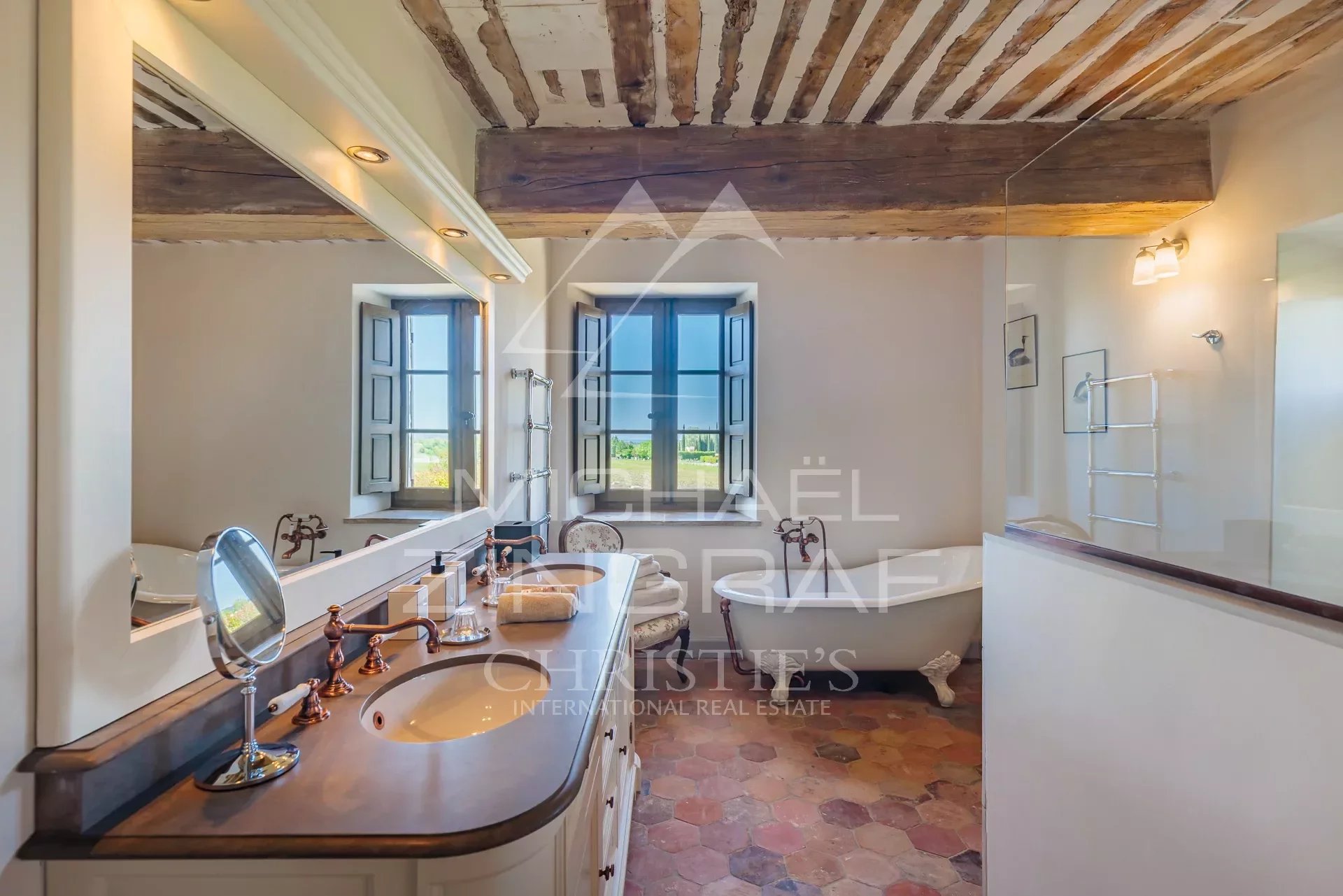 Exceptional property in the heart of the Luberon