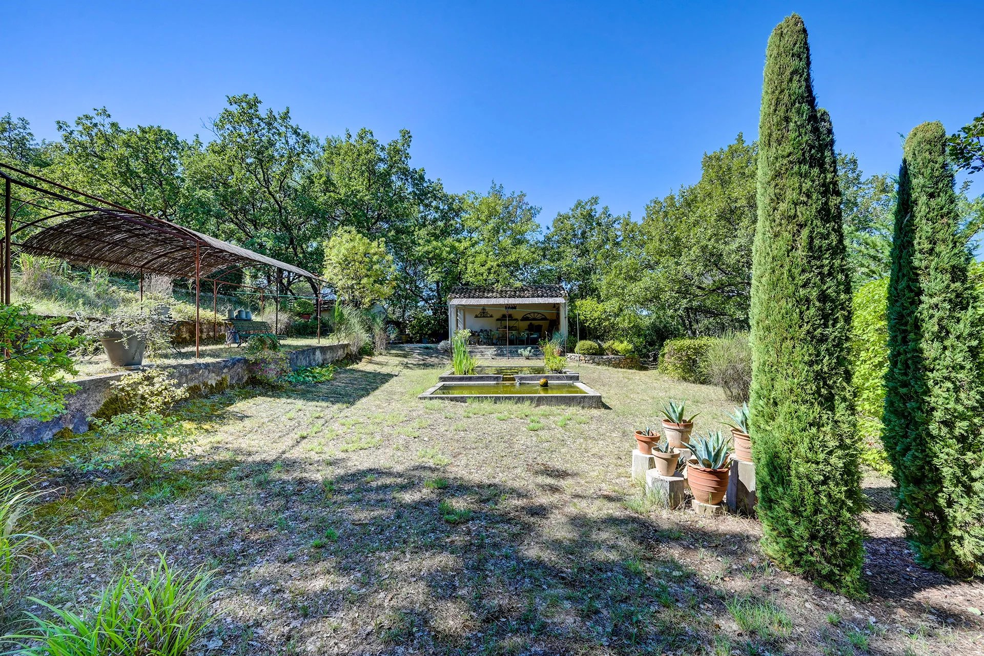 Exceptional property in the South Luberon