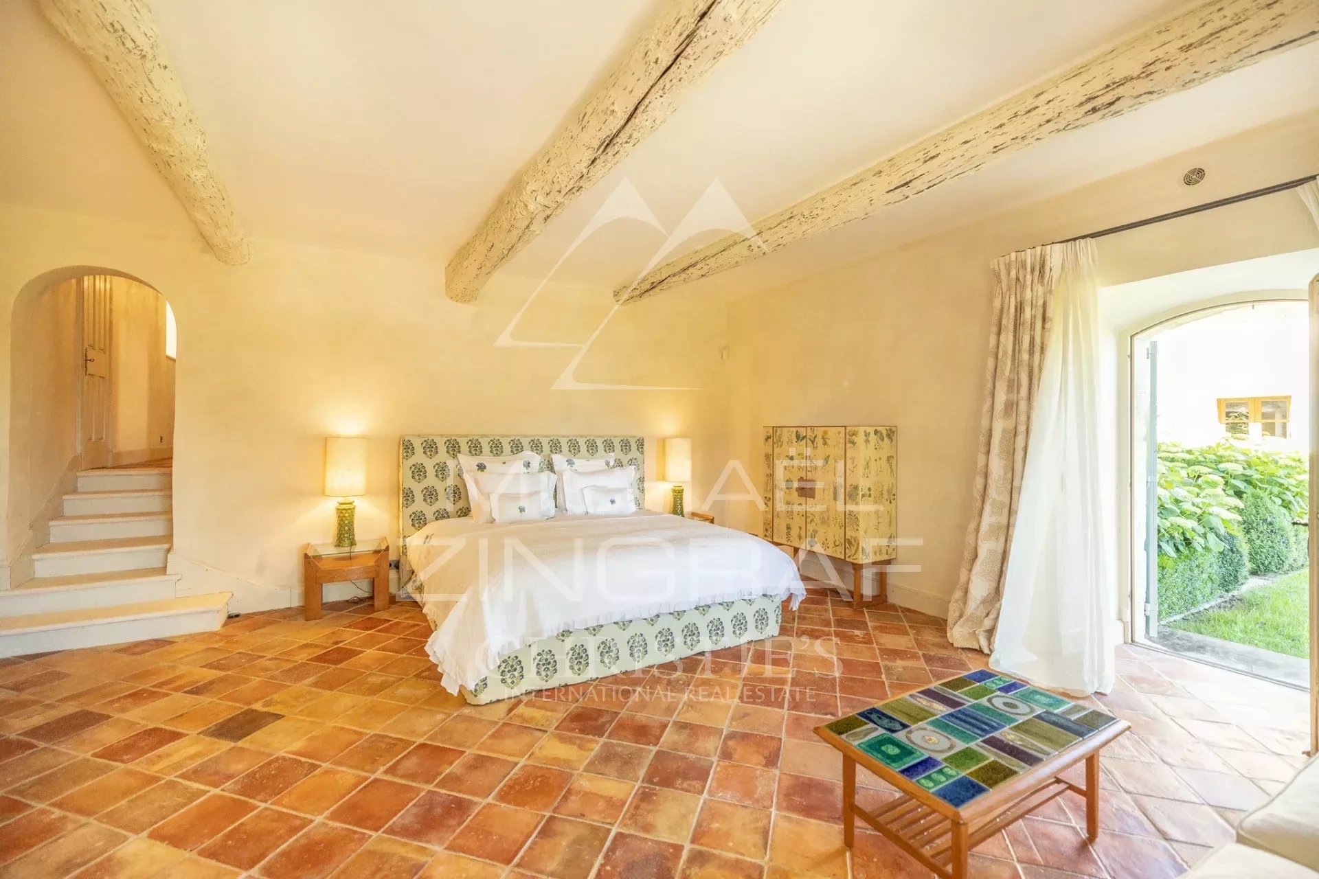 Exceptional property in the heart of the Luberon