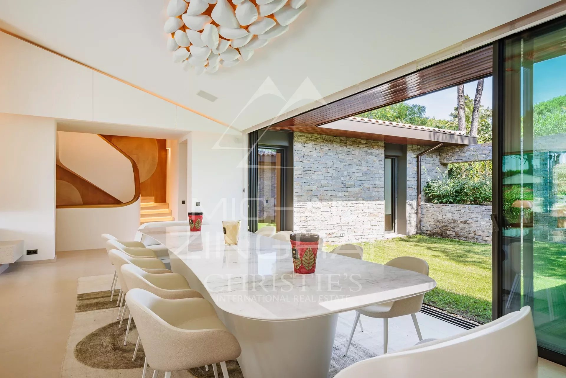 Ramatuelle - Tahiti - Magnificent modern villa