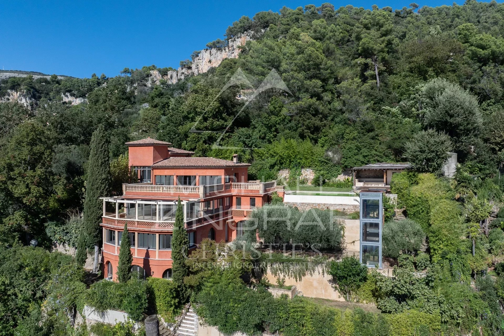 Villa 10p avec Belvedere sur la mer les collines et l'Esterel