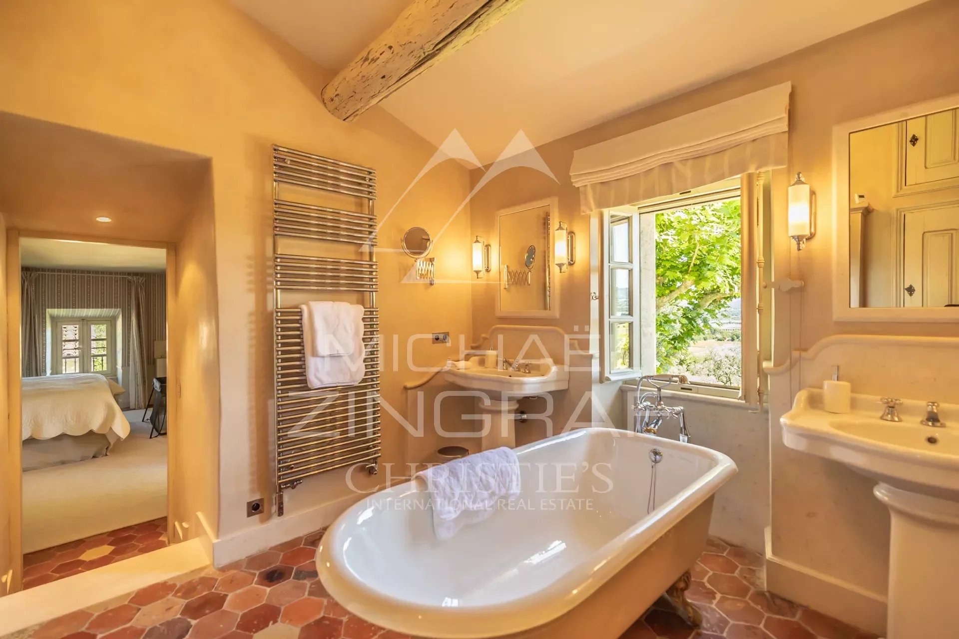 Exceptional property in the heart of the Luberon