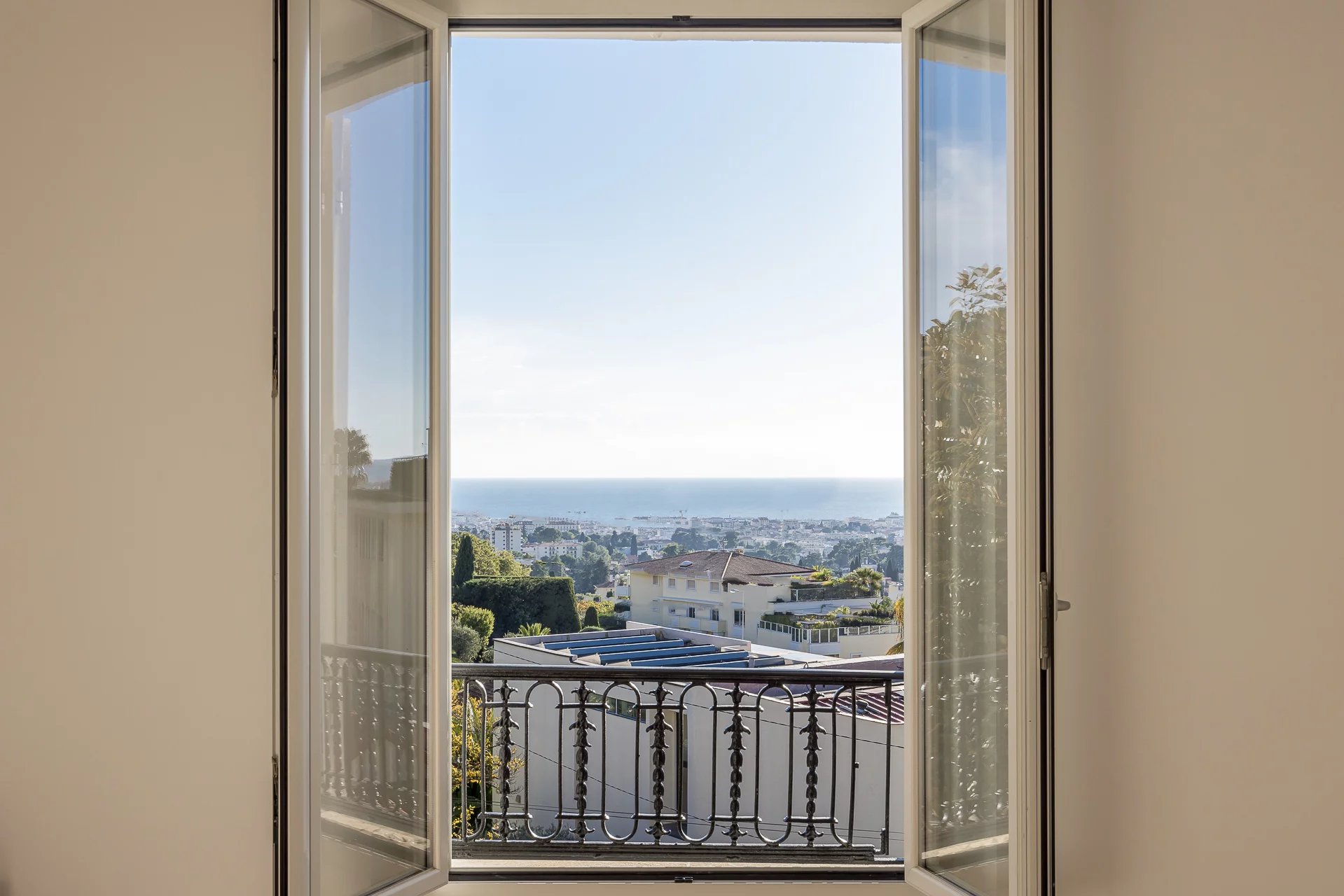 Rare - Le Cannet résidentiel - Vue mer panoramique.