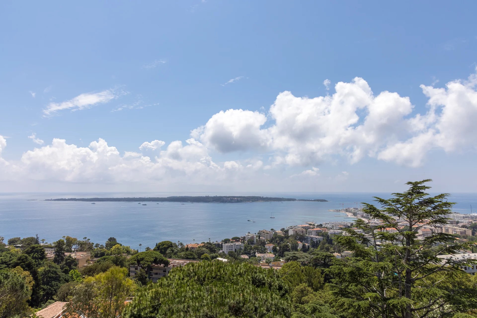 Superbe dernier étage, vue mer panoramique