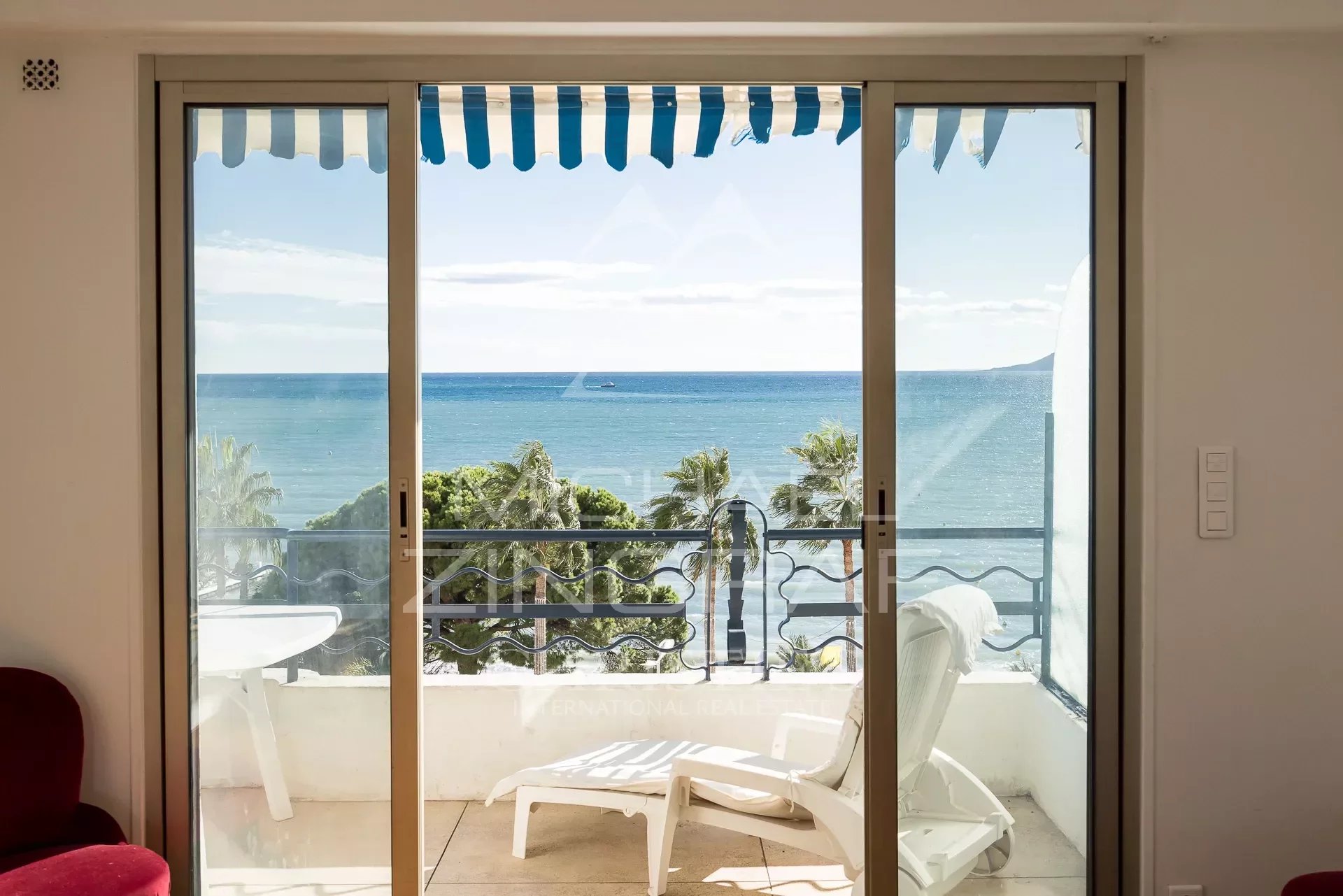 Cannes - Croisette - 3-Zimmer-Wohnung mit Panorama-Meerblick