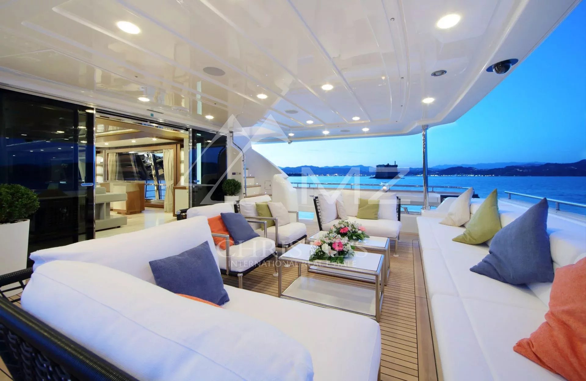 MEDITERRANEAN - FERRETTI YACHT