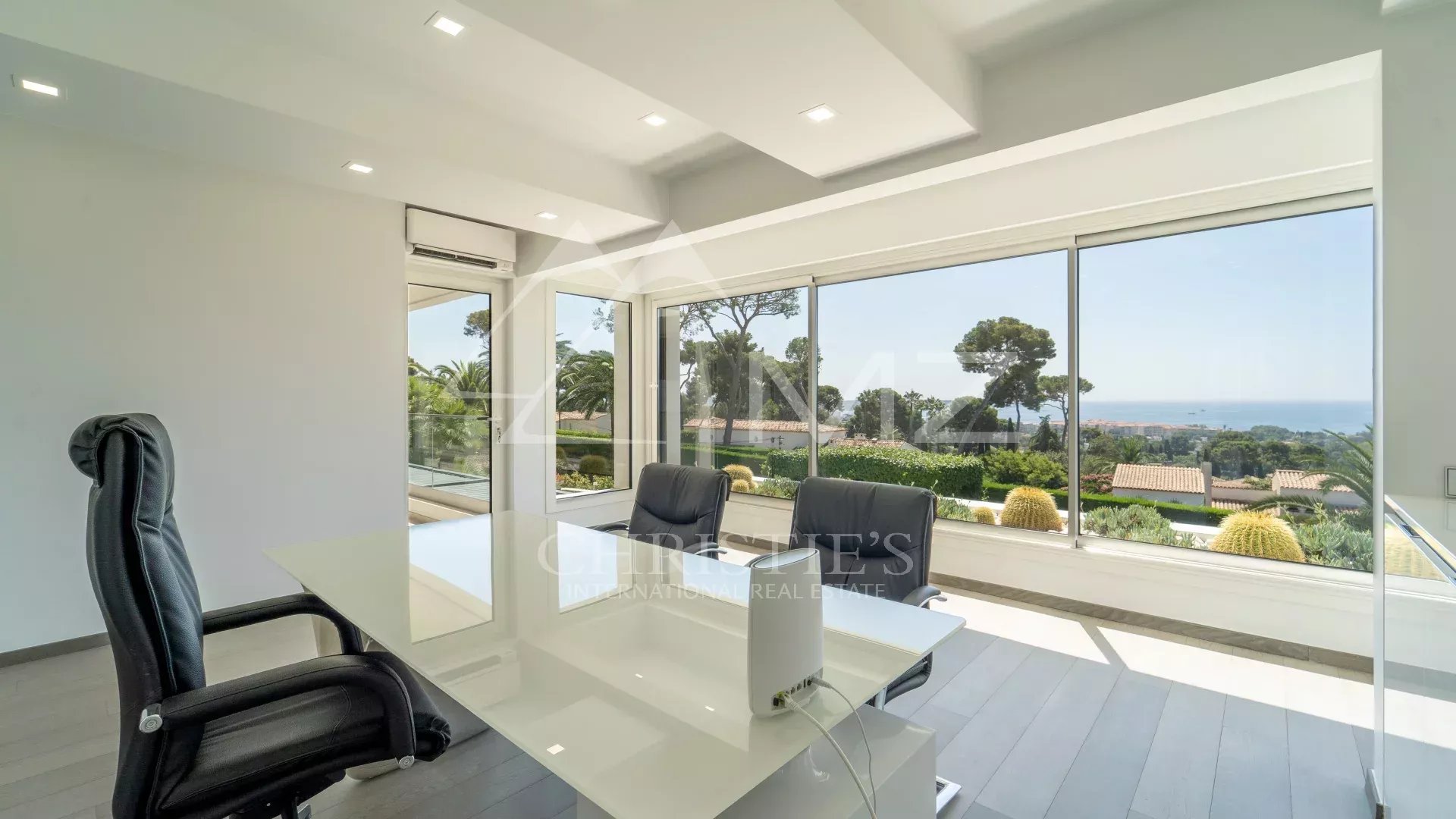 Contemporary Property  panoramic Sea view in Prestigious Estate.