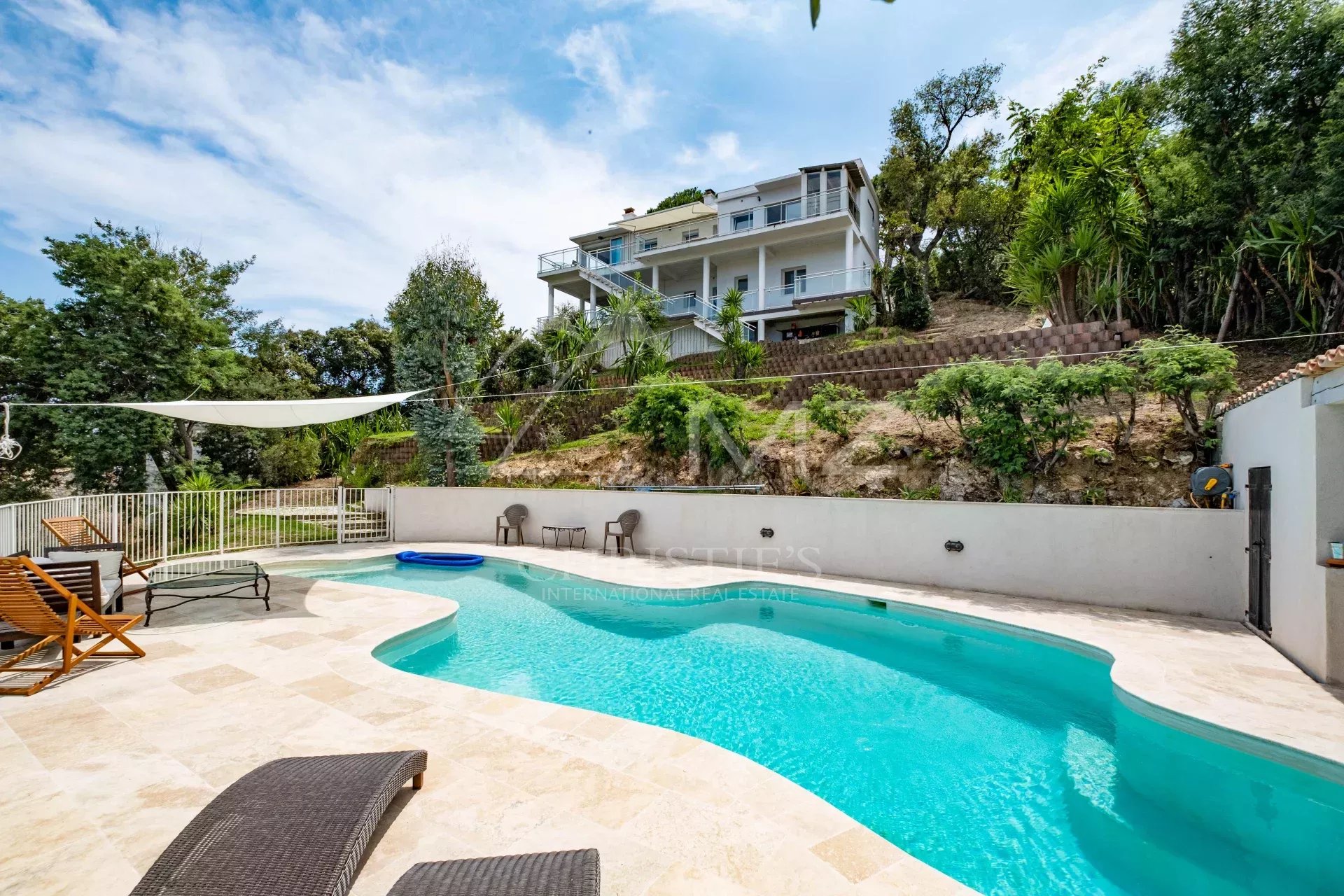 Close to Cannes - Mandelieu-La-Napoule - Californian villa