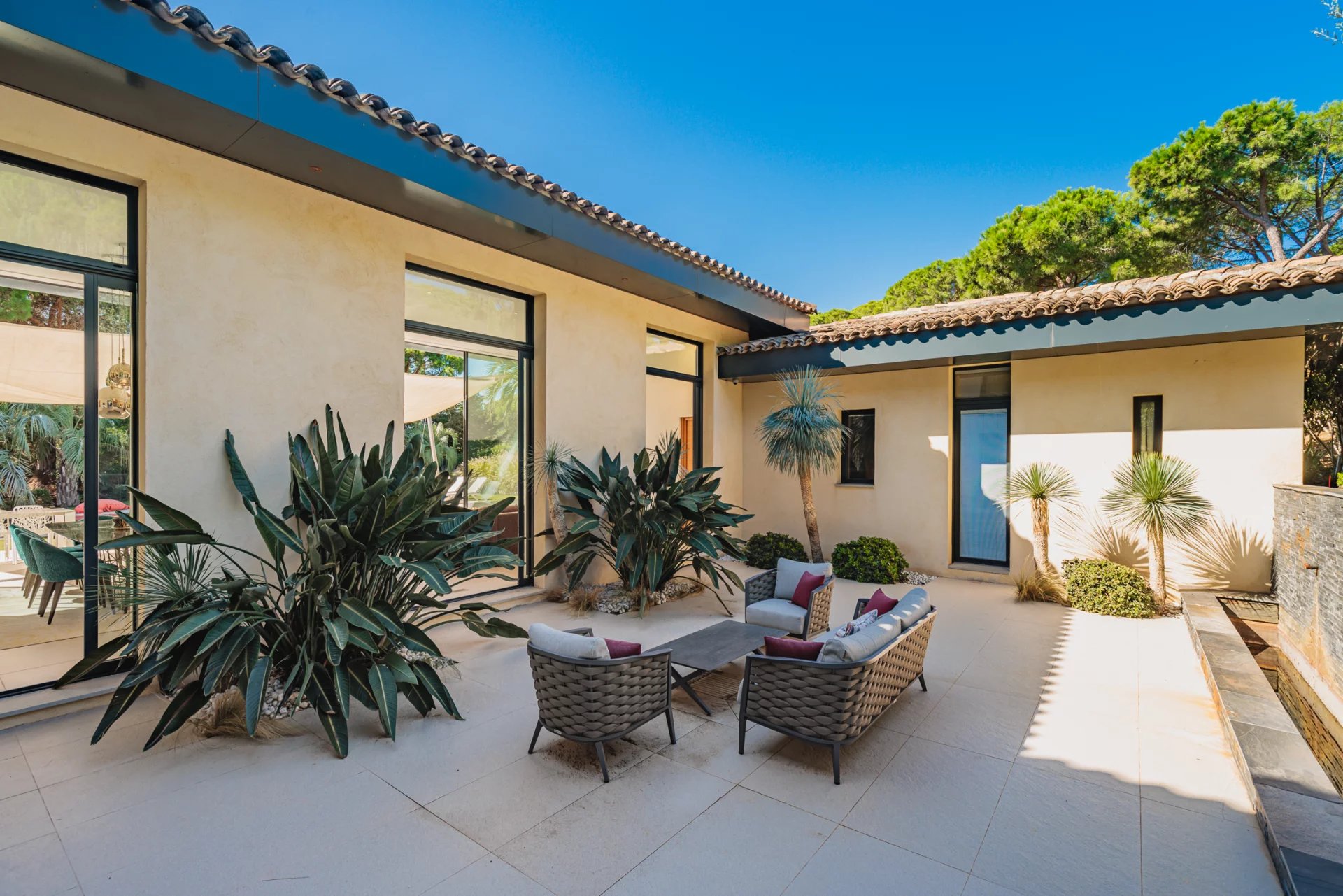 Ramatuelle - Pampelonne -  Contemporary villa