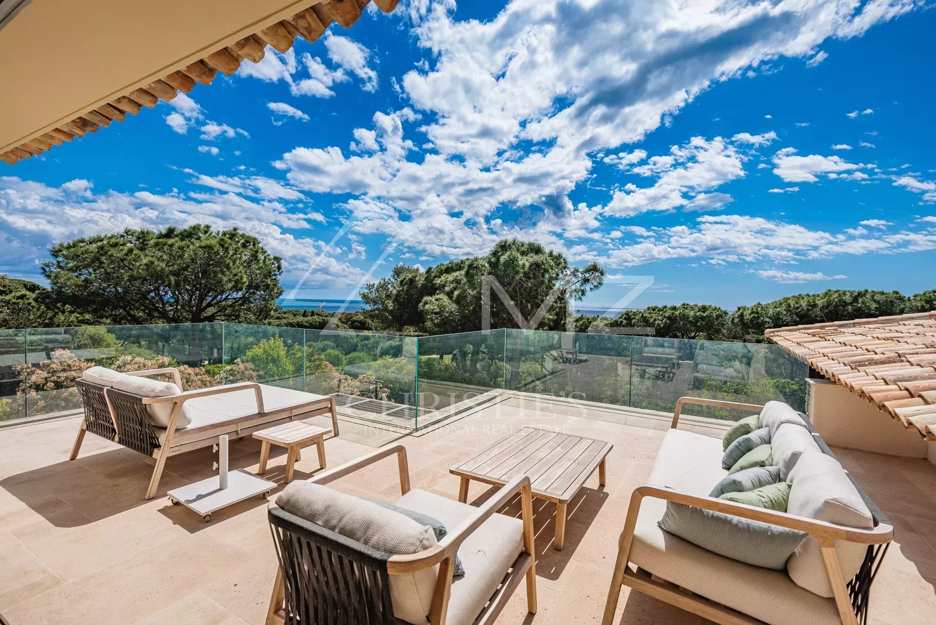 Somptueuse villa contemporaine - Les Parcs de Saint-Tropez