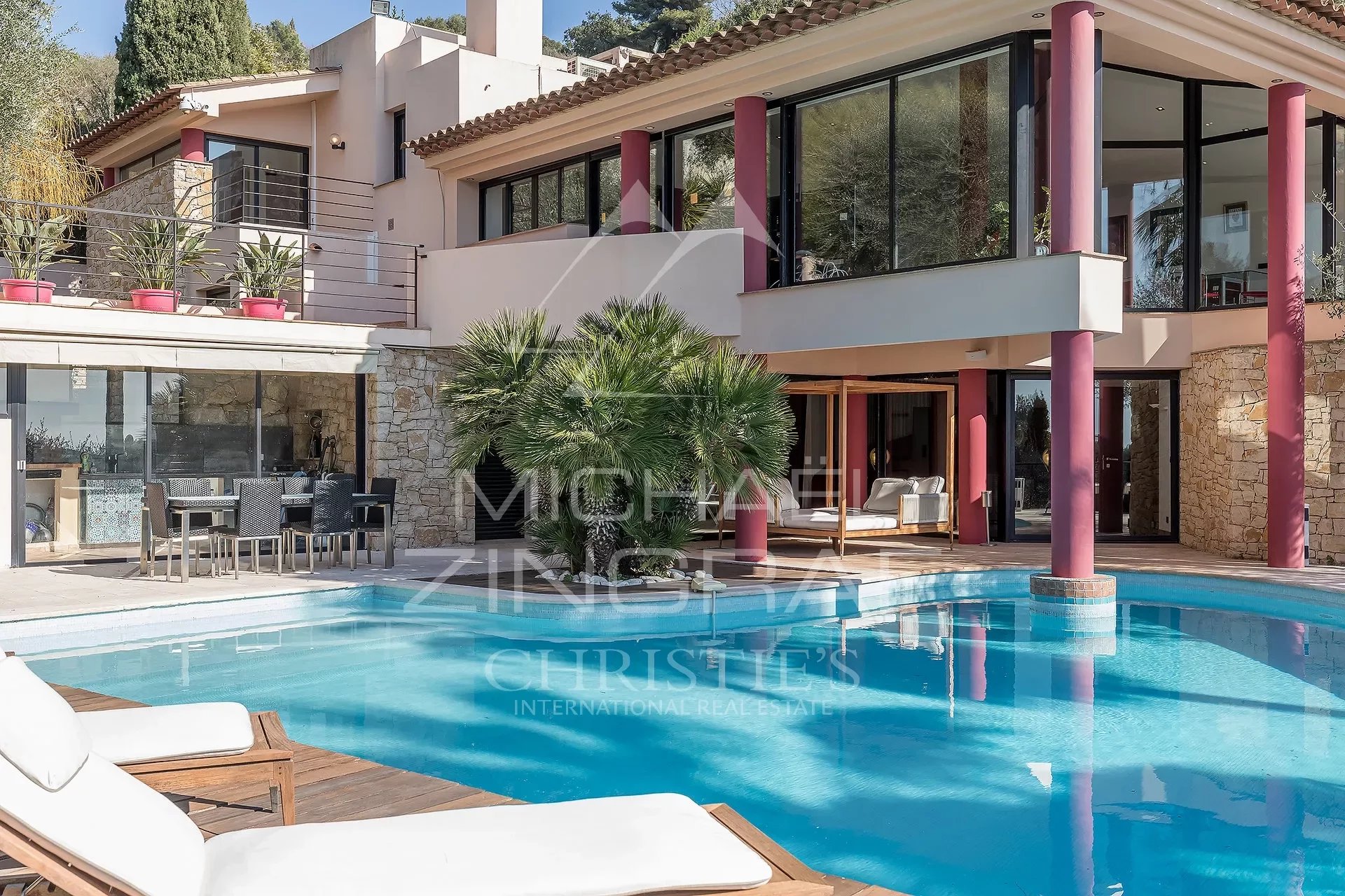 VILLEFRANCHE SUR MER - DOMAINE PRIVÉ