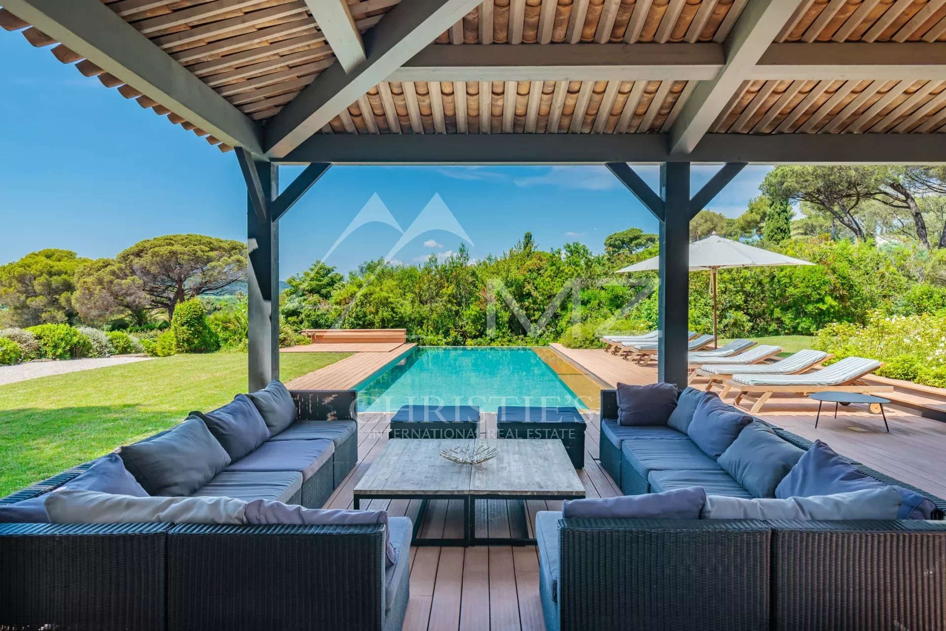 Ramatuelle - Modern villa with direct access to the beach and sea view