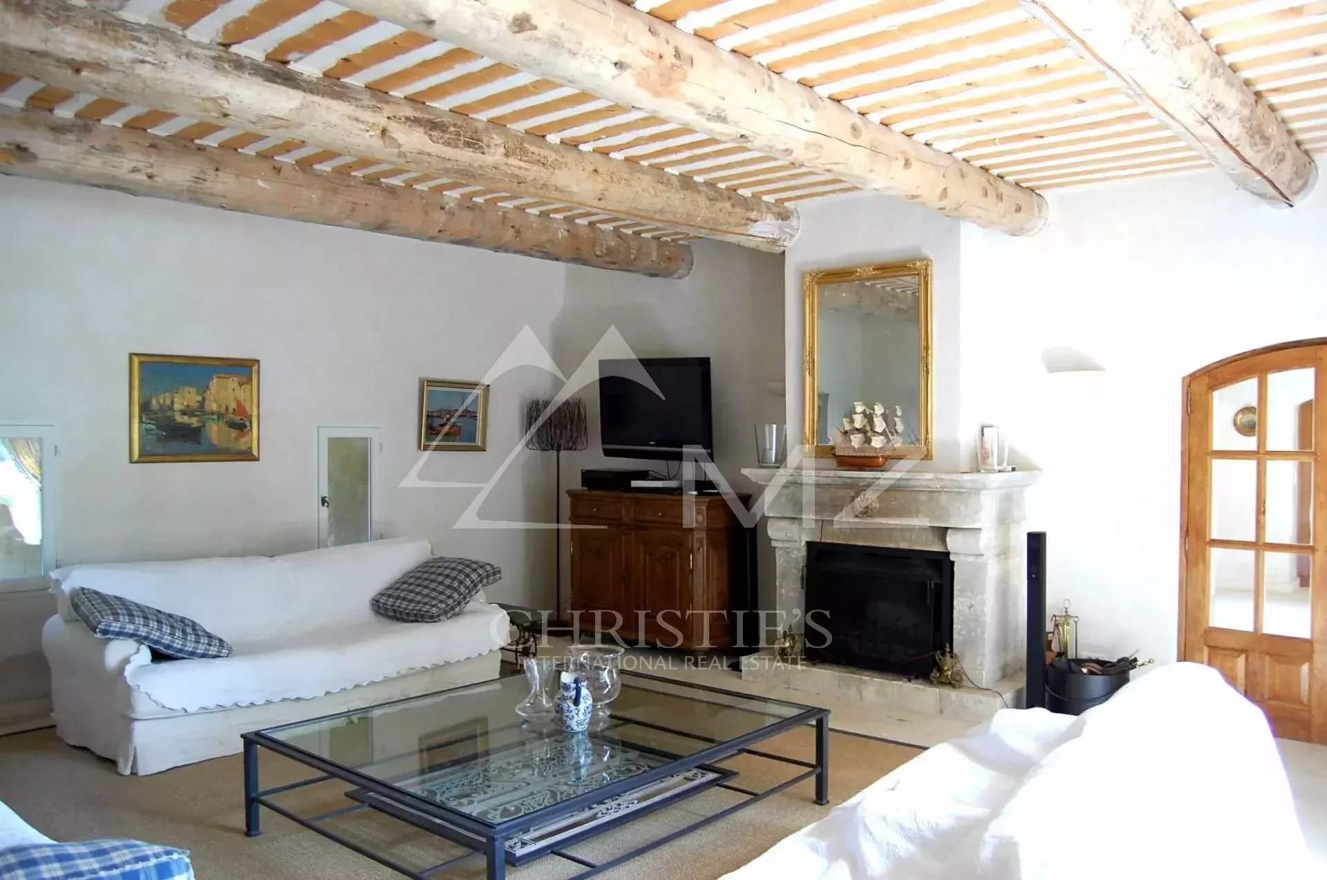 Close to L'Isle-sur-la Sorgue - Charming farmhouse