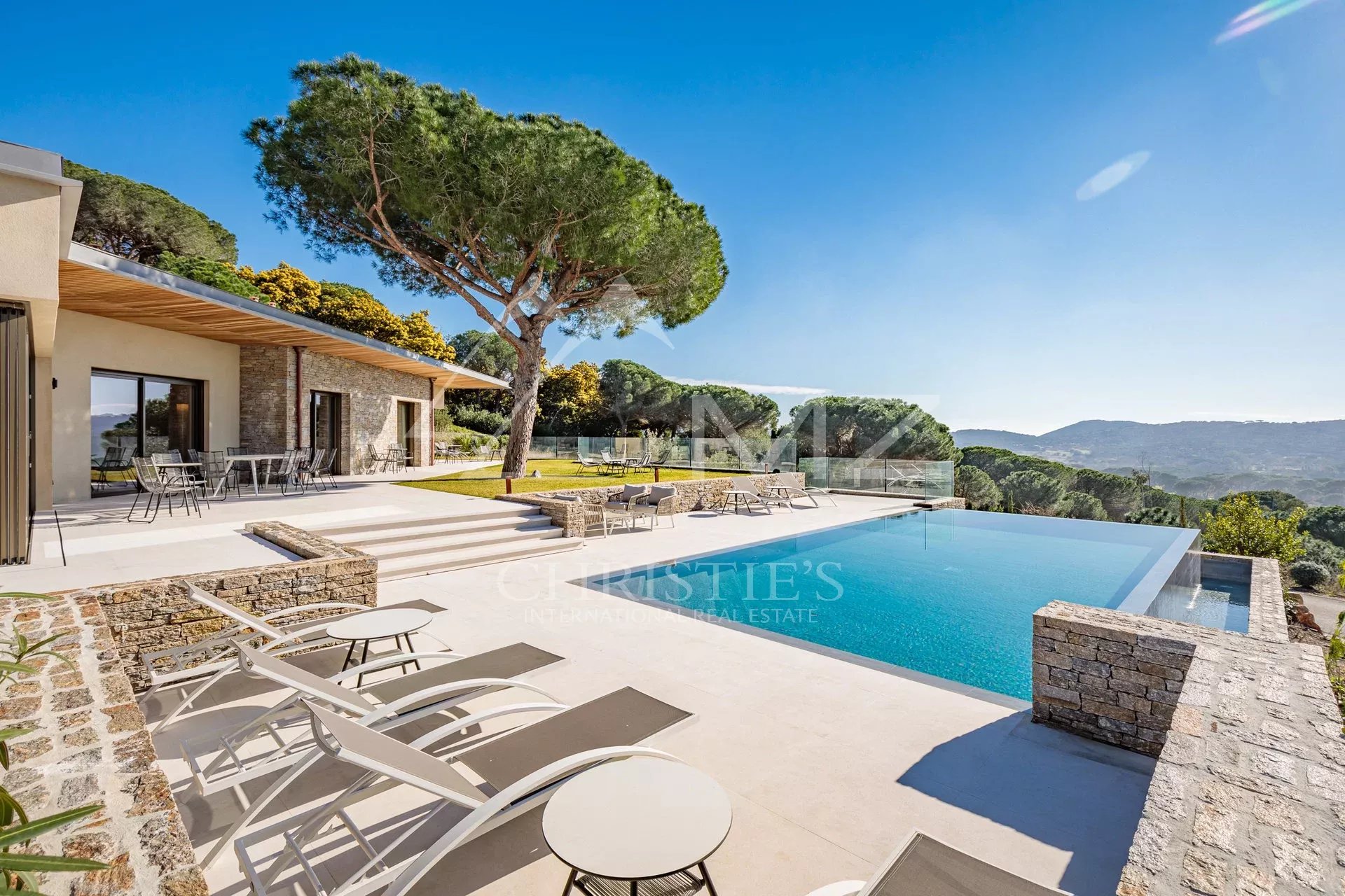 Ramatuelle - Villa contemporaine neuve