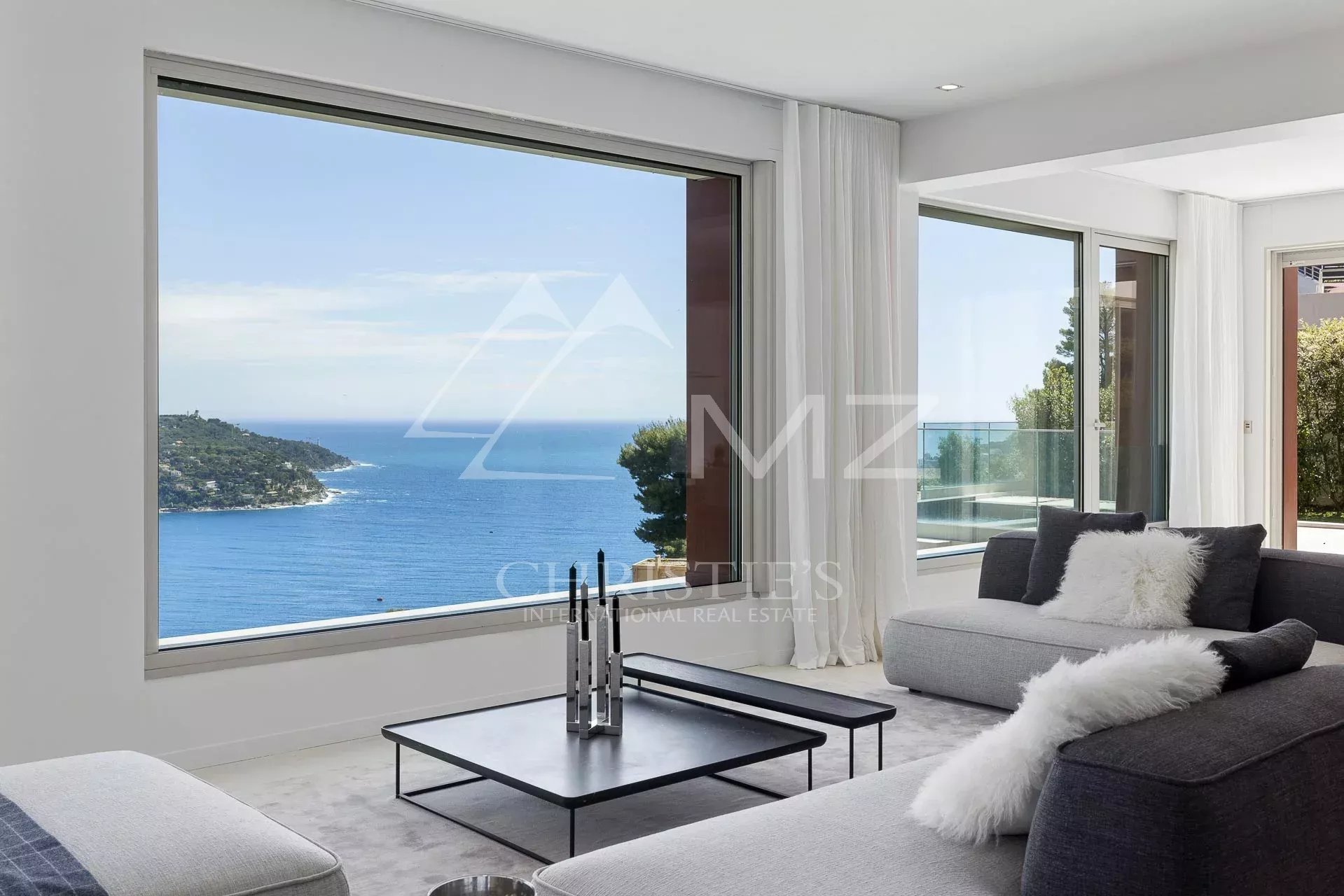 Villefranche sur Mer - Villa contemporaine luxueuse avec vue mer sur la baie