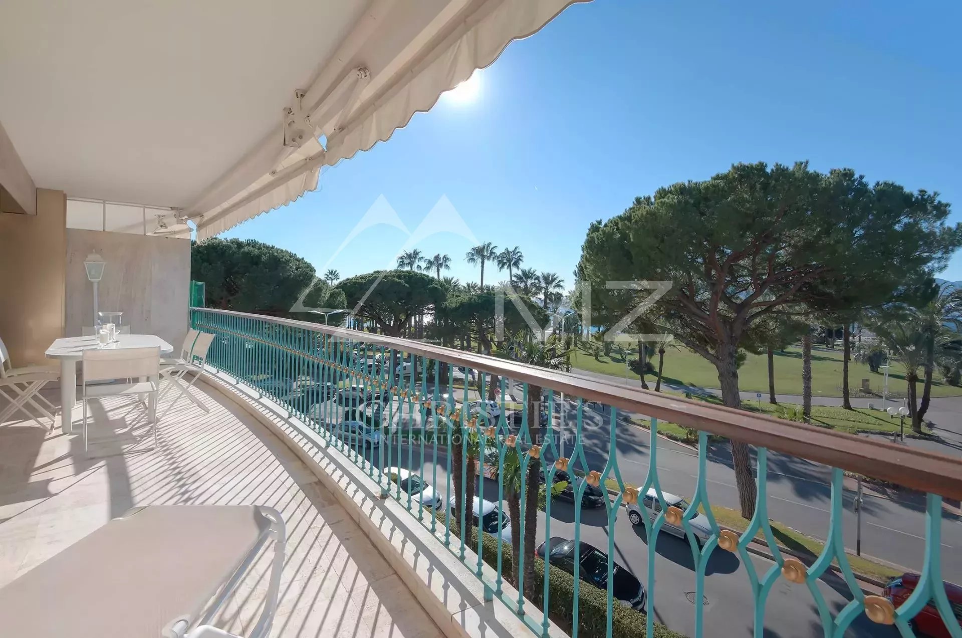 Cannes - Croisette - Appartement avec vue mer