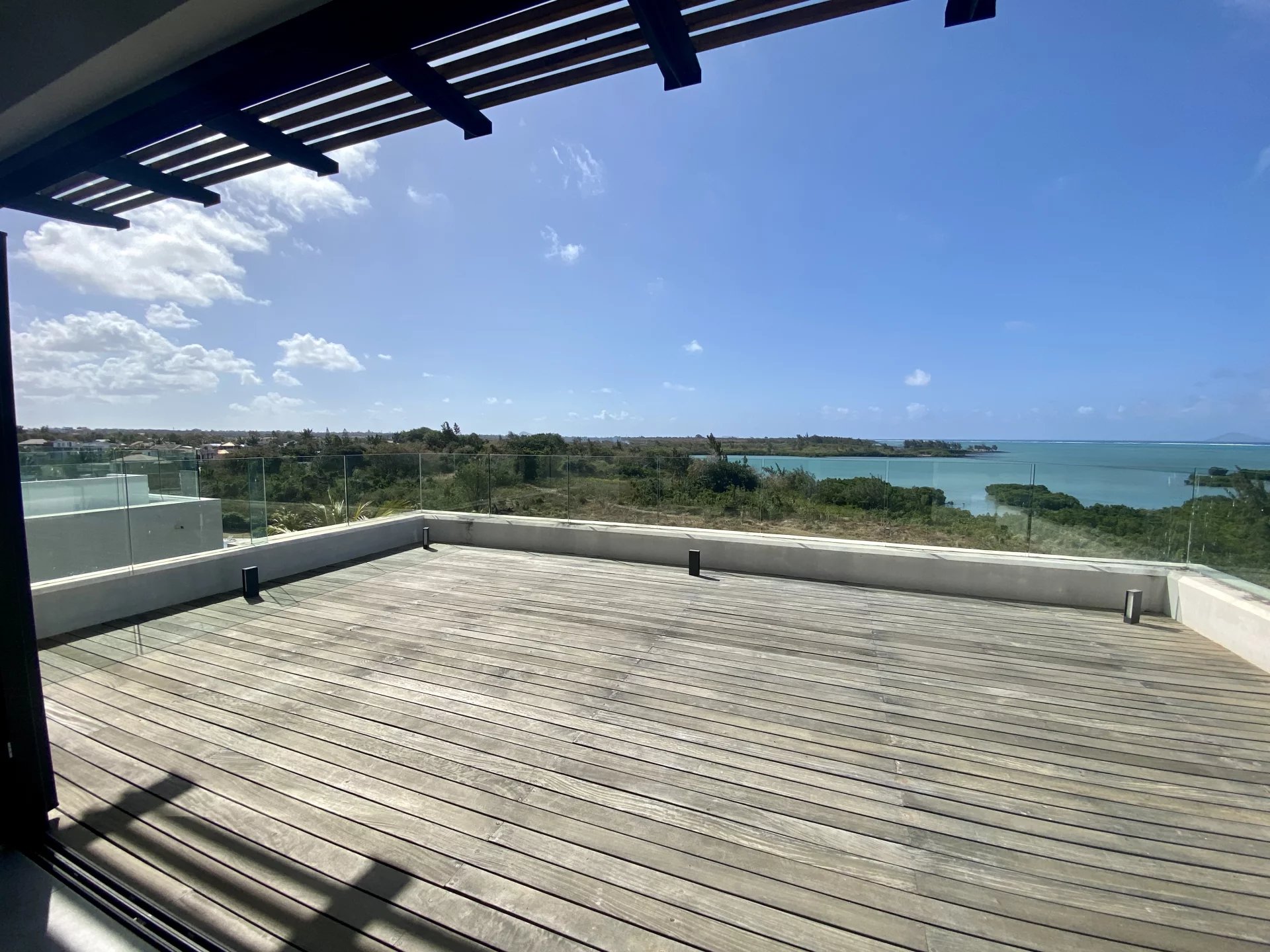 Penthouse vue sur la mer à St Antoine