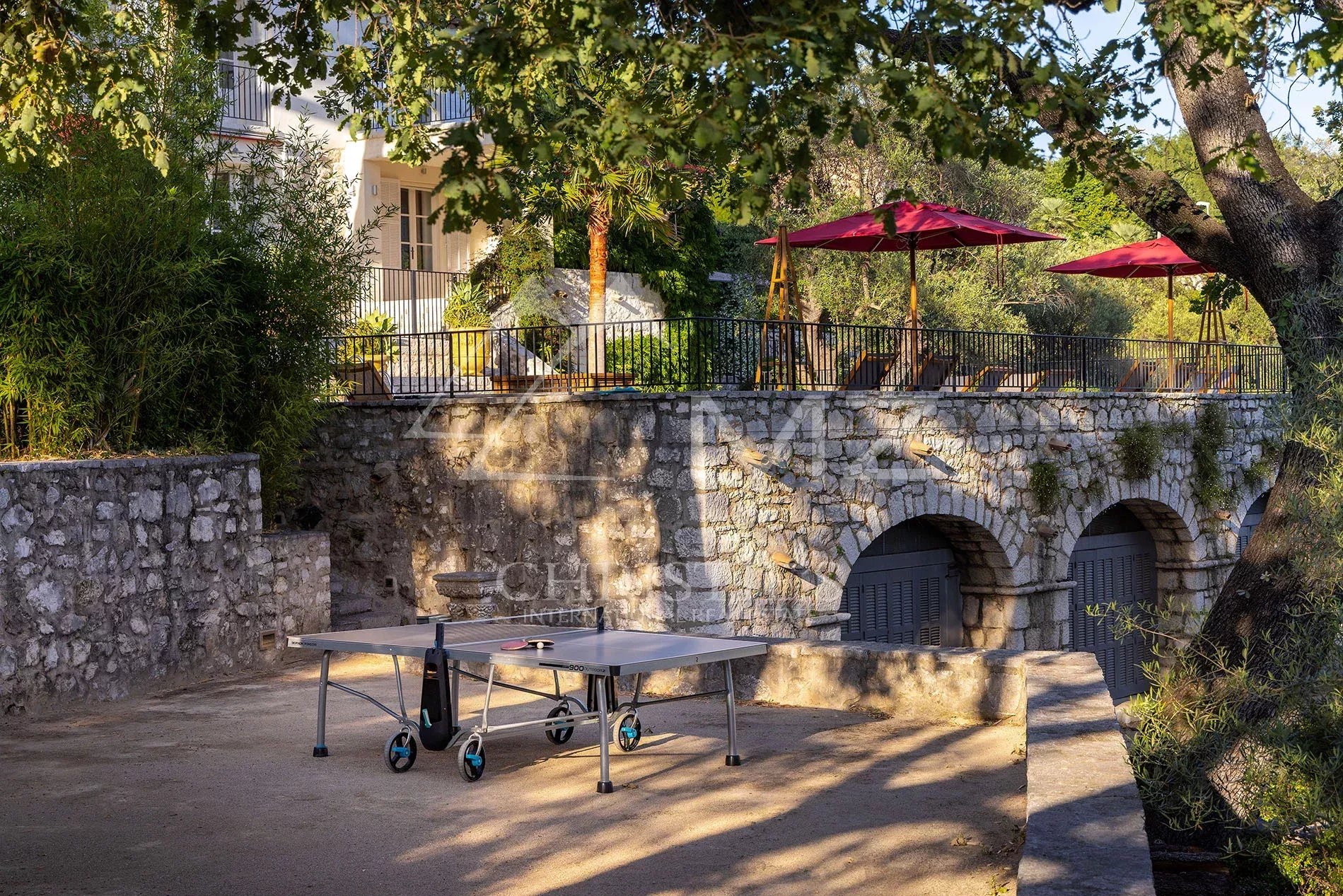 Proche Saint-Paul de Vence - Vue mer