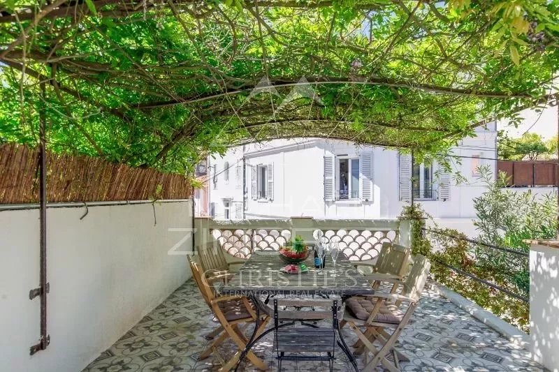 Cannes Petit Juas - Charming town house flat in a quiet location