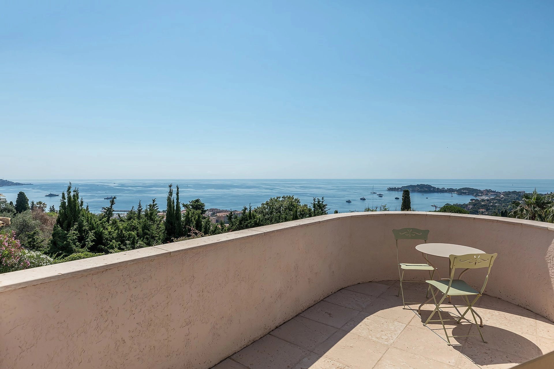 Villefranche-sur-Mer - Superb Provencal Villa