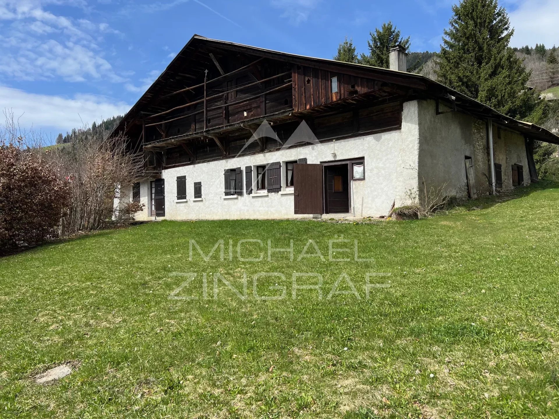 Ferme ancienne - Vue panoramique Mont Blanc - Potentiel de rénovation / transformation