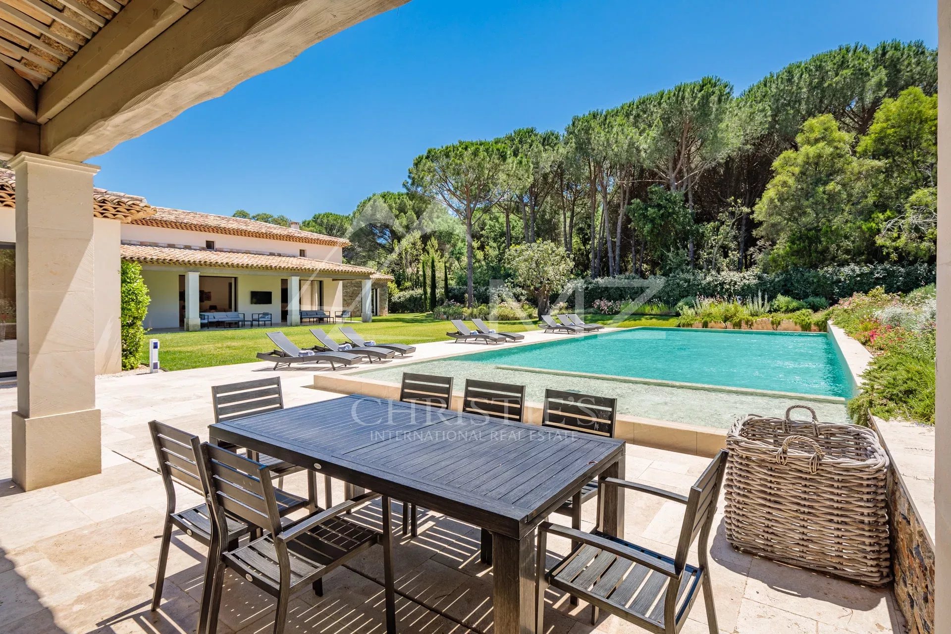 Saint-Tropez - Villa contemporaine proche de la plage