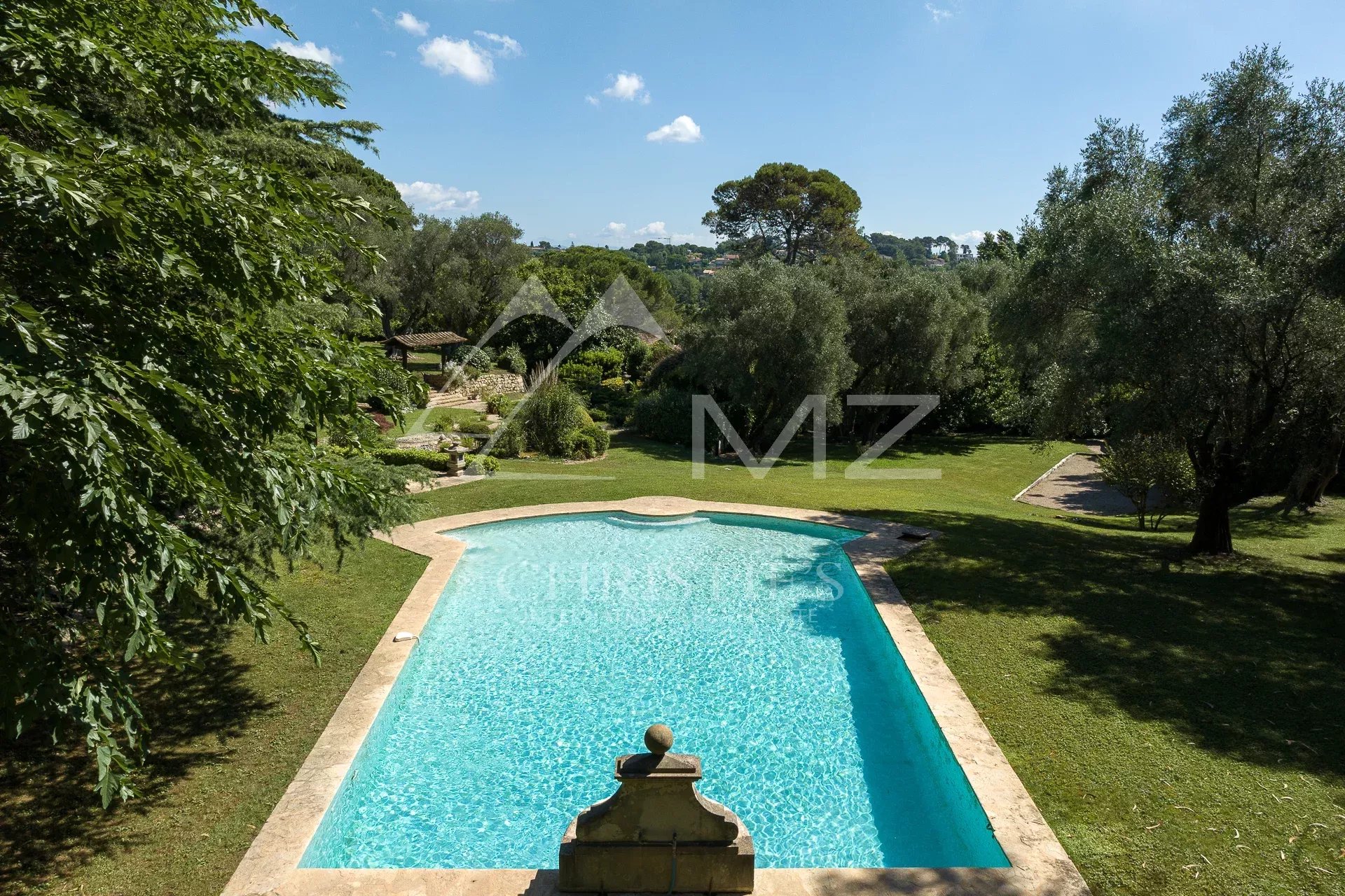 Mougins - Charmante propriété au village