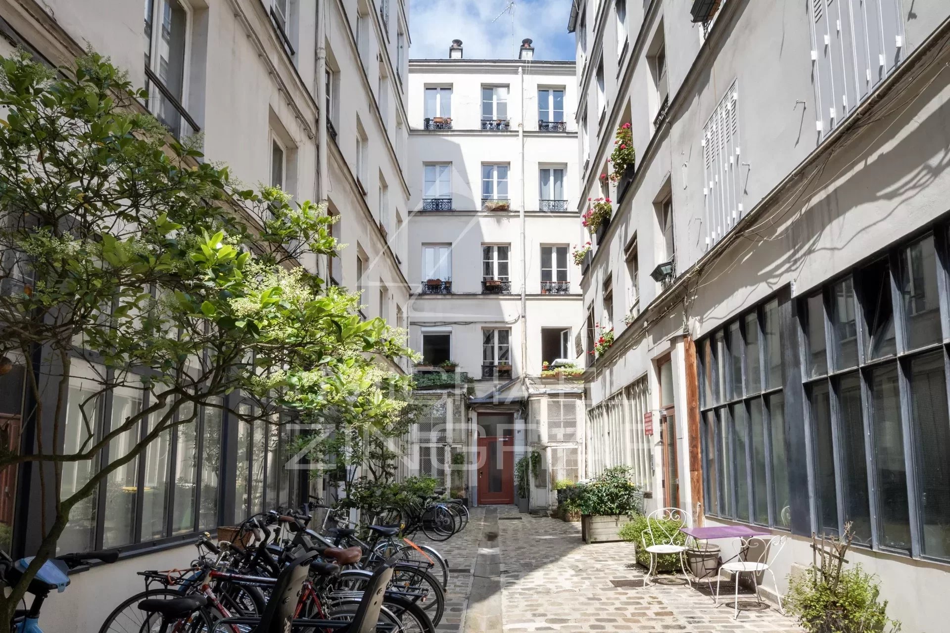 Vente appartement - Plein Centre du Marais - entièrement rénové