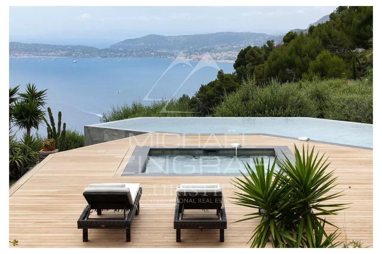 Cap-d'Ail - Villa contemporaine avec vue mer panoramique