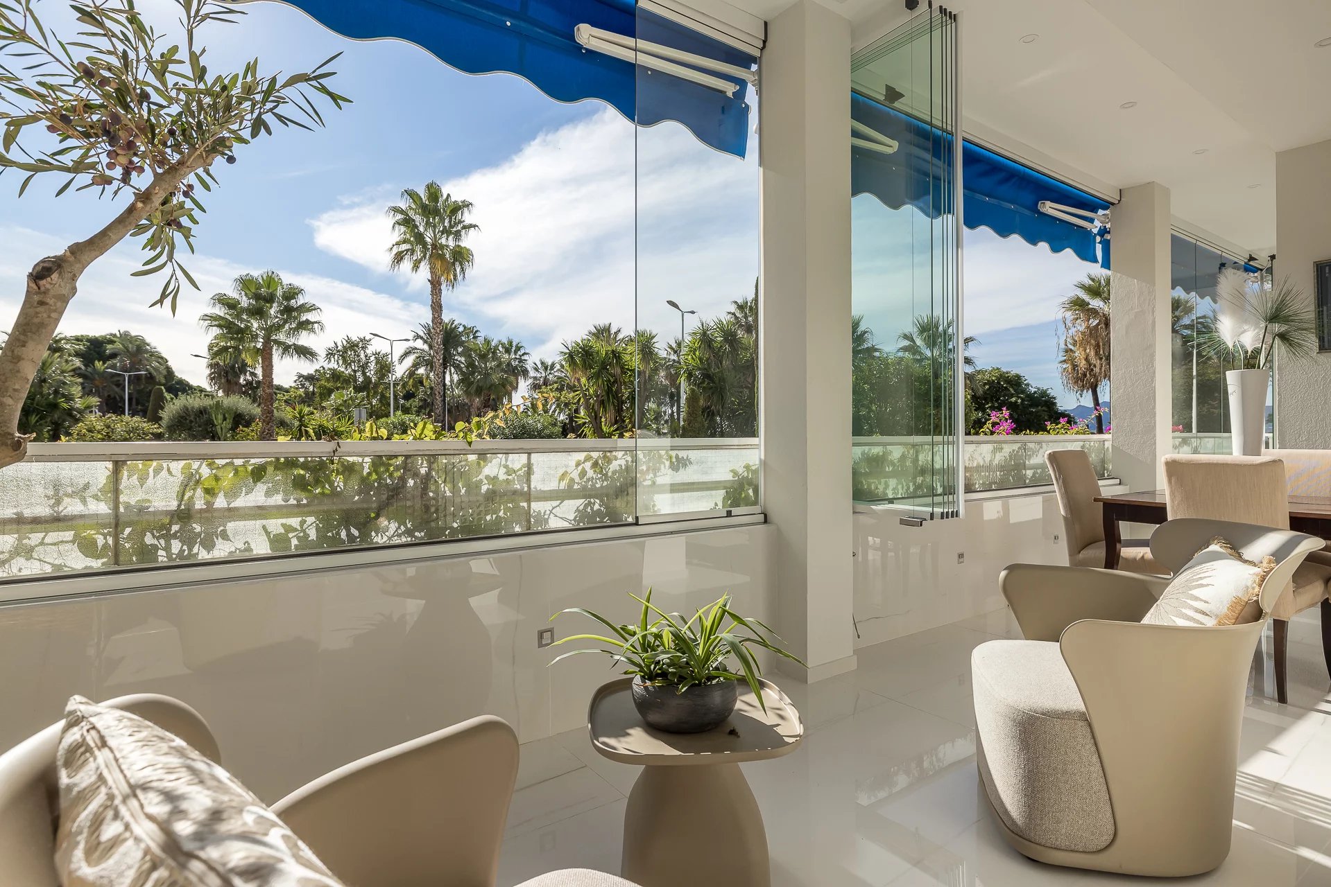 Cannes - Croisette - Superbe appartement