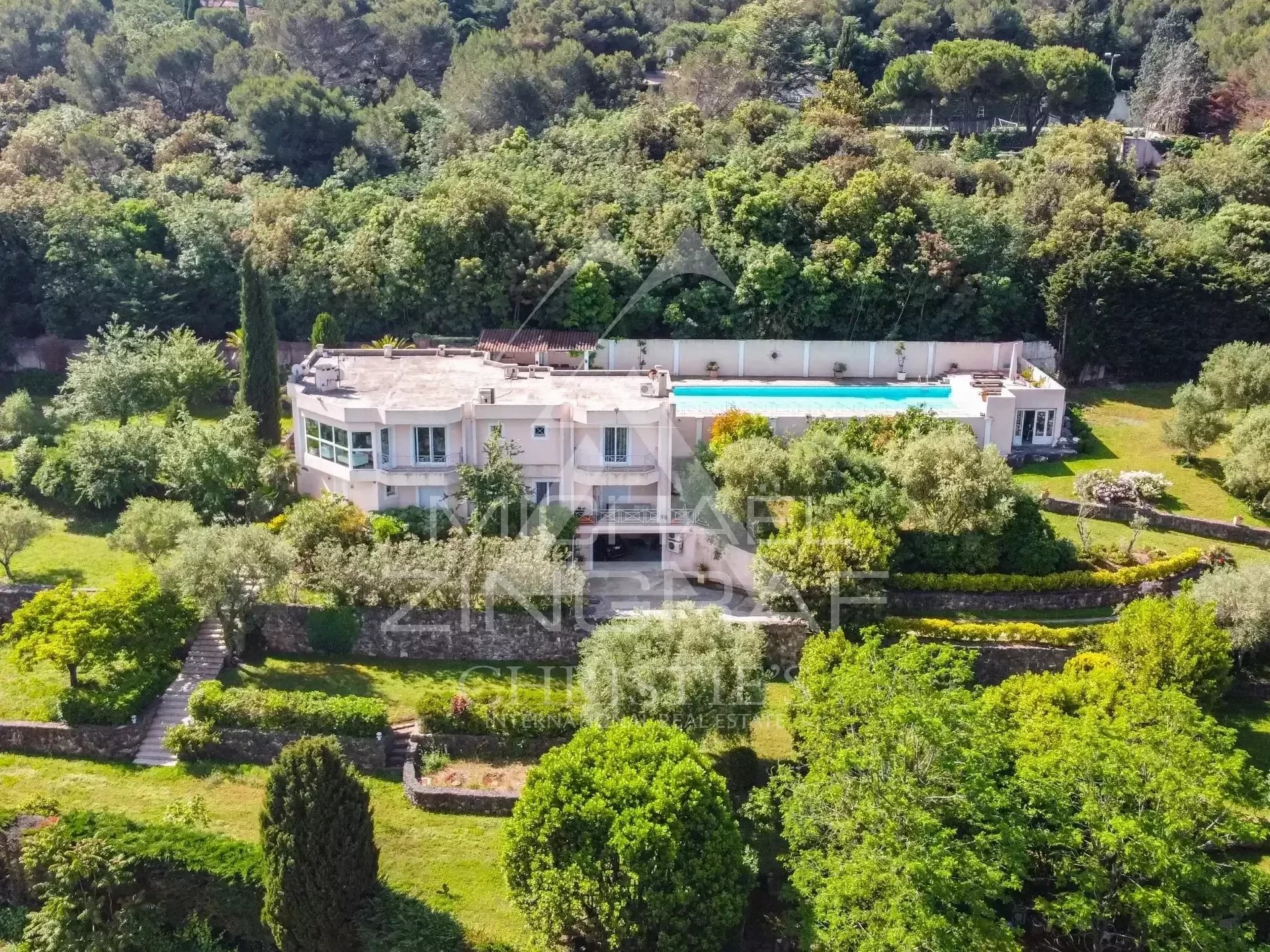 Nizza - Vinaigrier - Außergewöhnliche Villa mit Pool und Aussicht