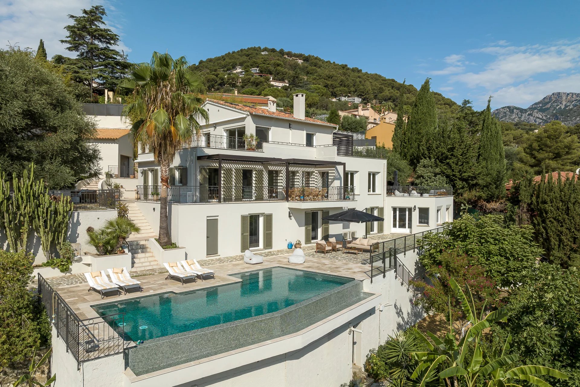 VILLA UNIQUE AVEC VUE MER PANORAMIQUE