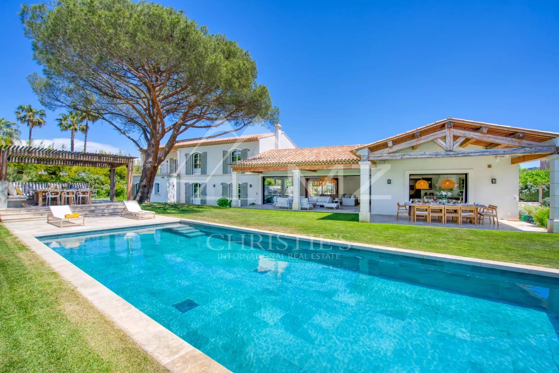 Saint-Tropez - Contemporary villa near the center