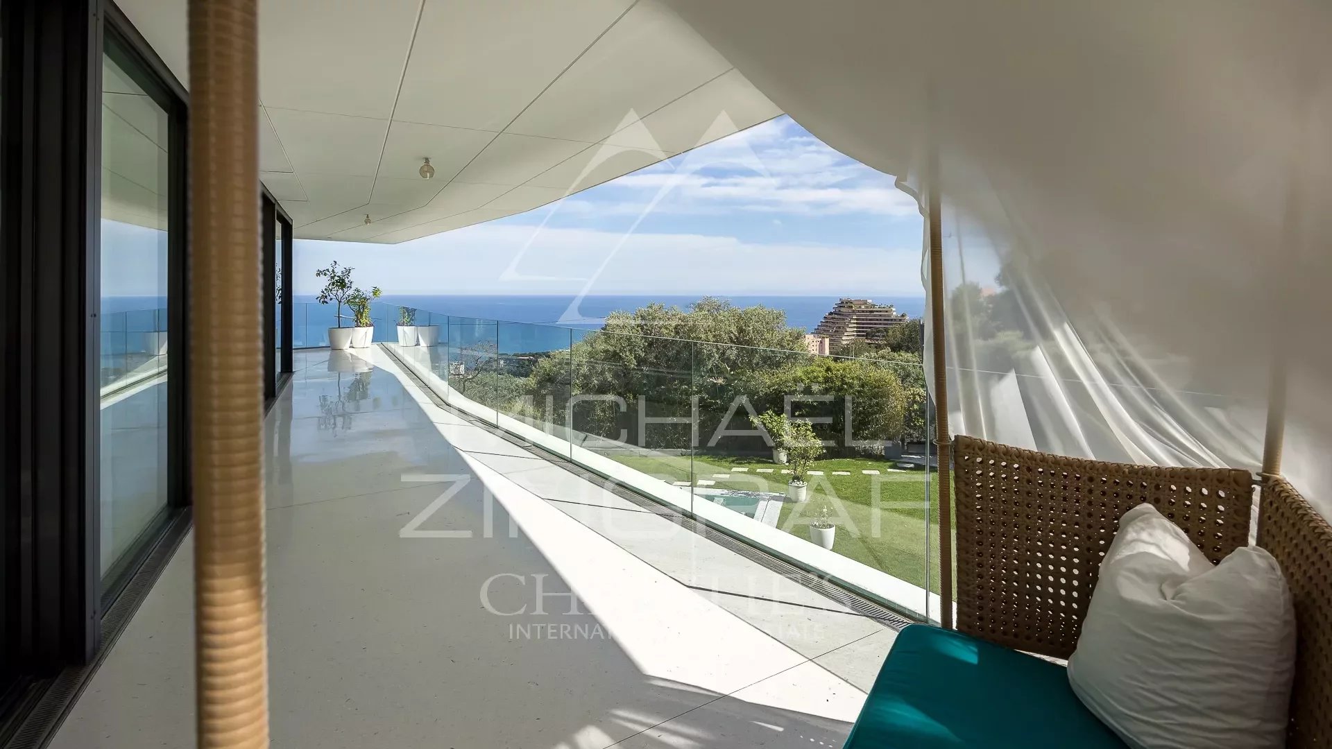 Close to Monaco - Modern villa with sea view