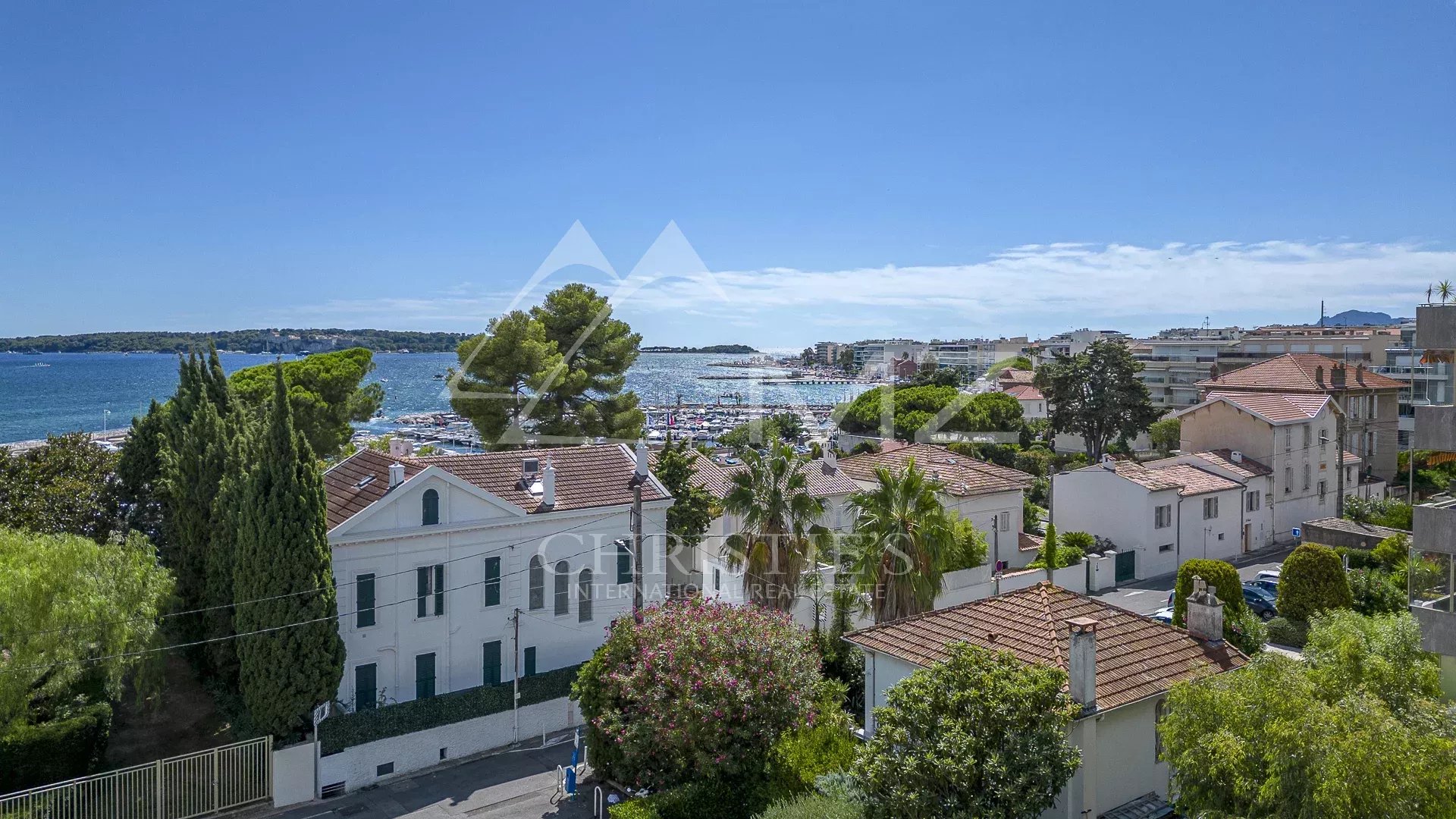 Modernes Apartment - Meerblick